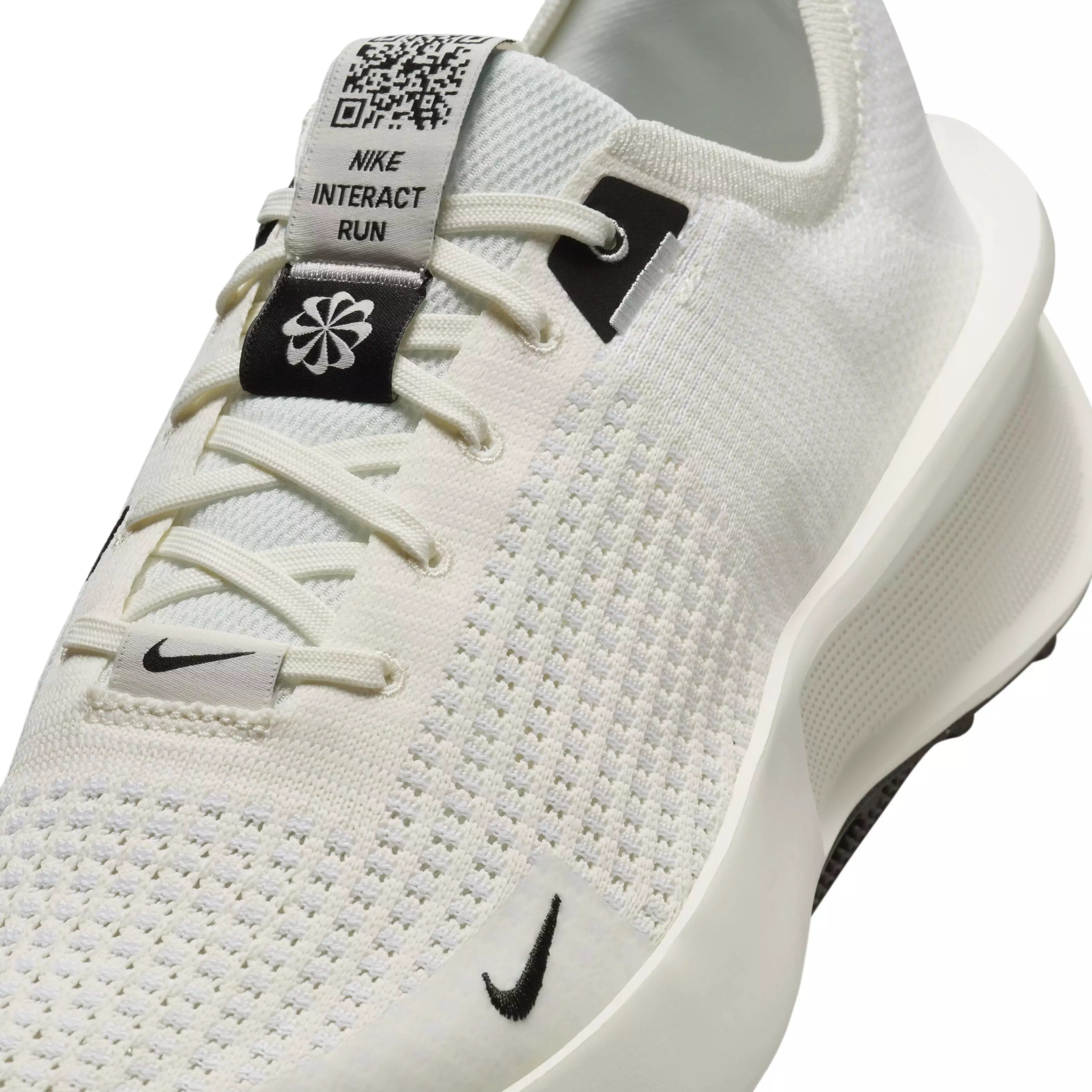 Nike Interact Run SE Road "Sail/White/Platinum Tint/Black" Men's Running Shoe - SAIL/WHITE/PLATINUM/BLACK