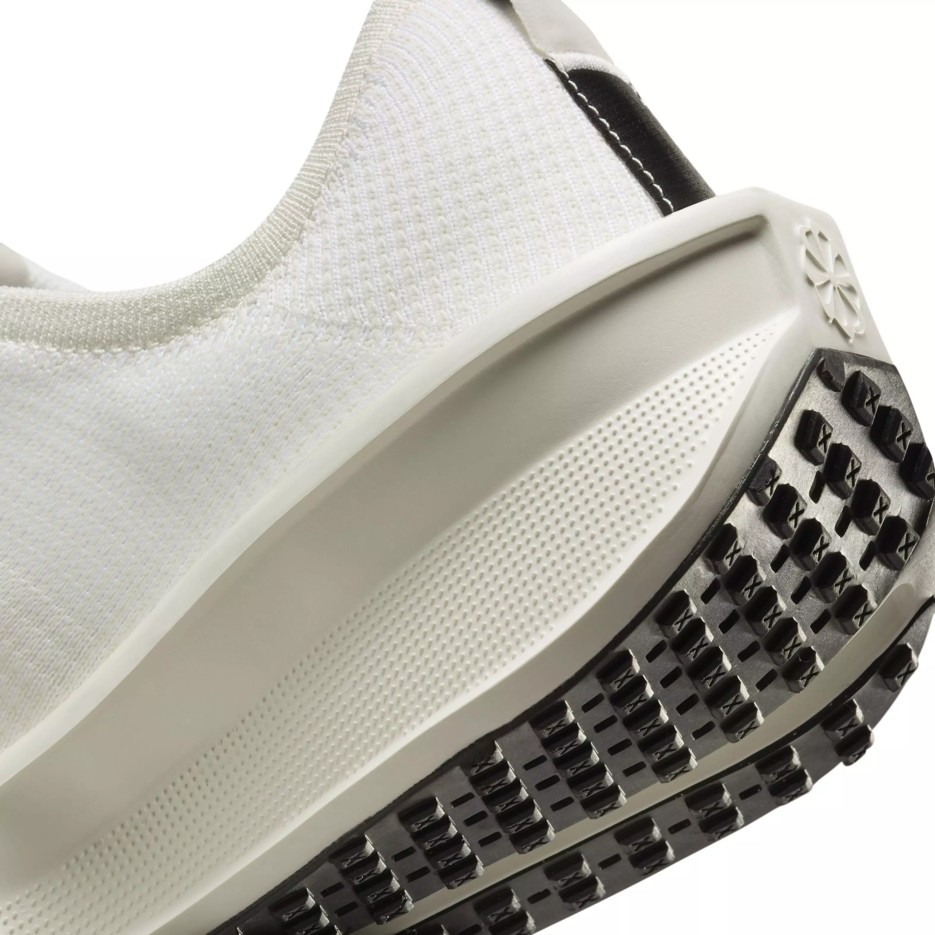 Nike Interact Run SE Road "Sail/White/Platinum Tint/Black" Men's Running Shoe - SAIL/WHITE/PLATINUM/BLACK