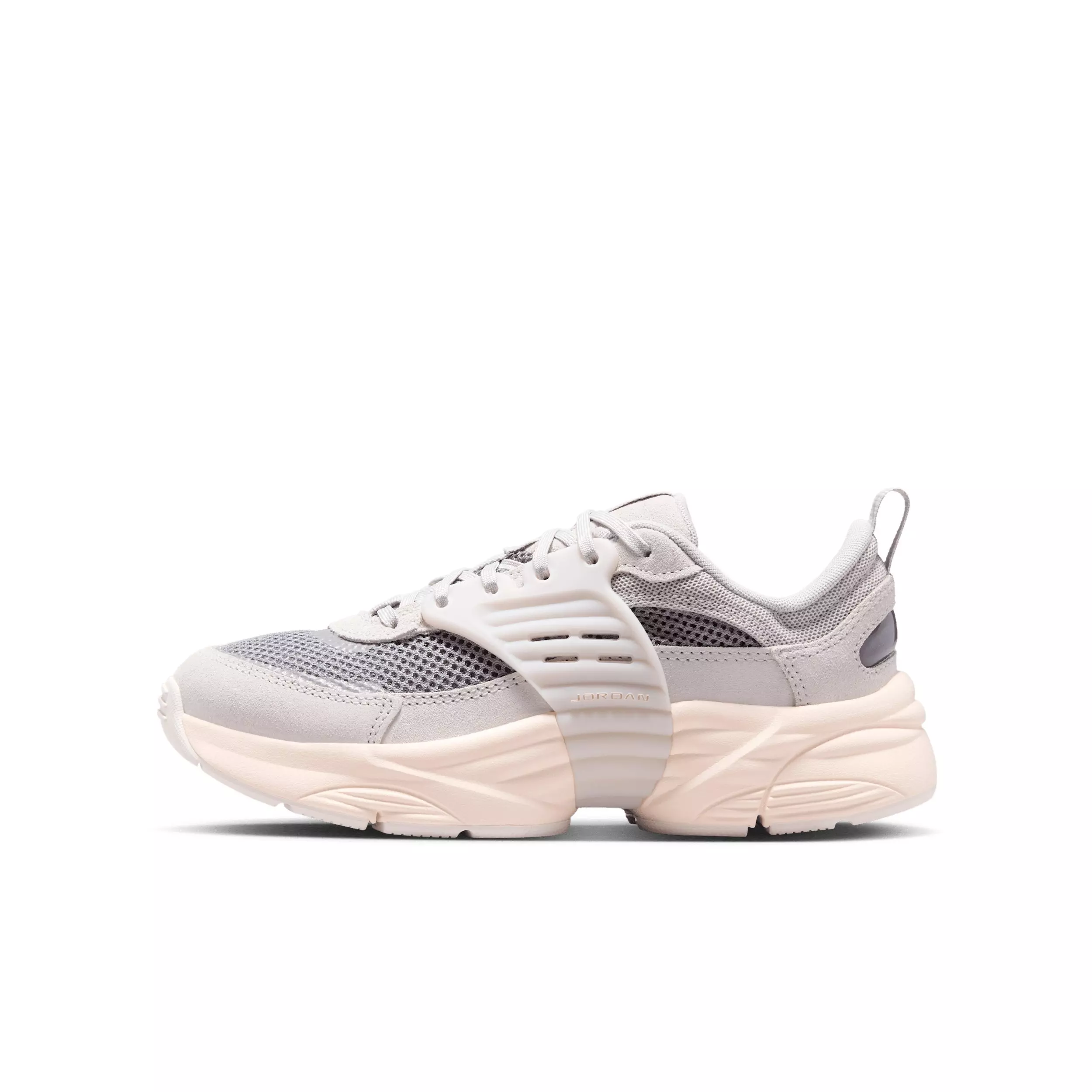 Jordan Trunner O/S "Light Iron Ore/Smoke Grey/Chalk/Legend Medium Brown" Grade School Boys' Shoe - LT IRON/GREY/CHALK/MD BROWN