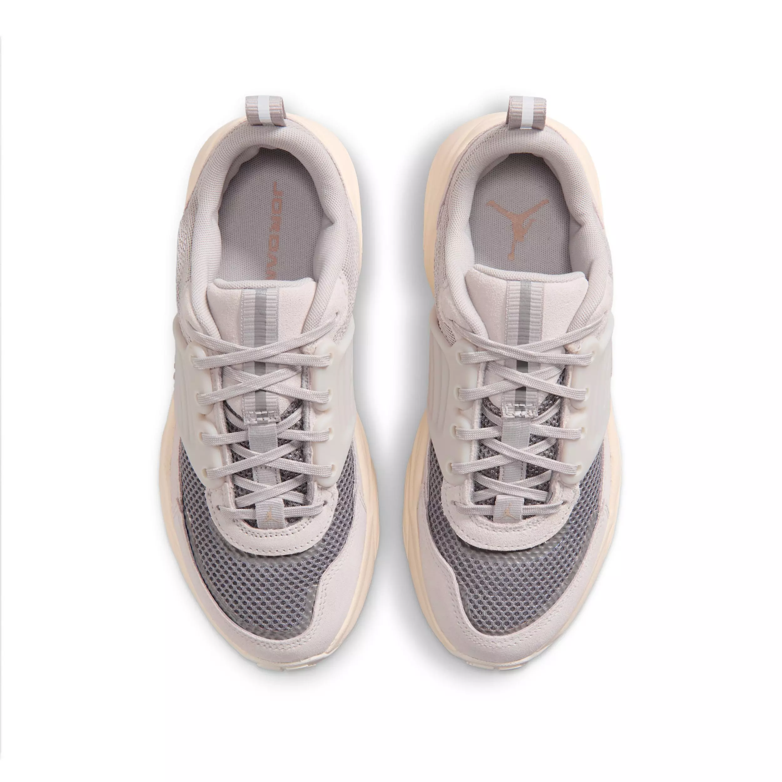 Jordan Trunner O/S "Light Iron Ore/Smoke Grey/Chalk/Legend Medium Brown" Grade School Boys' Shoe - LT IRON/GREY/CHALK/MD BROWN