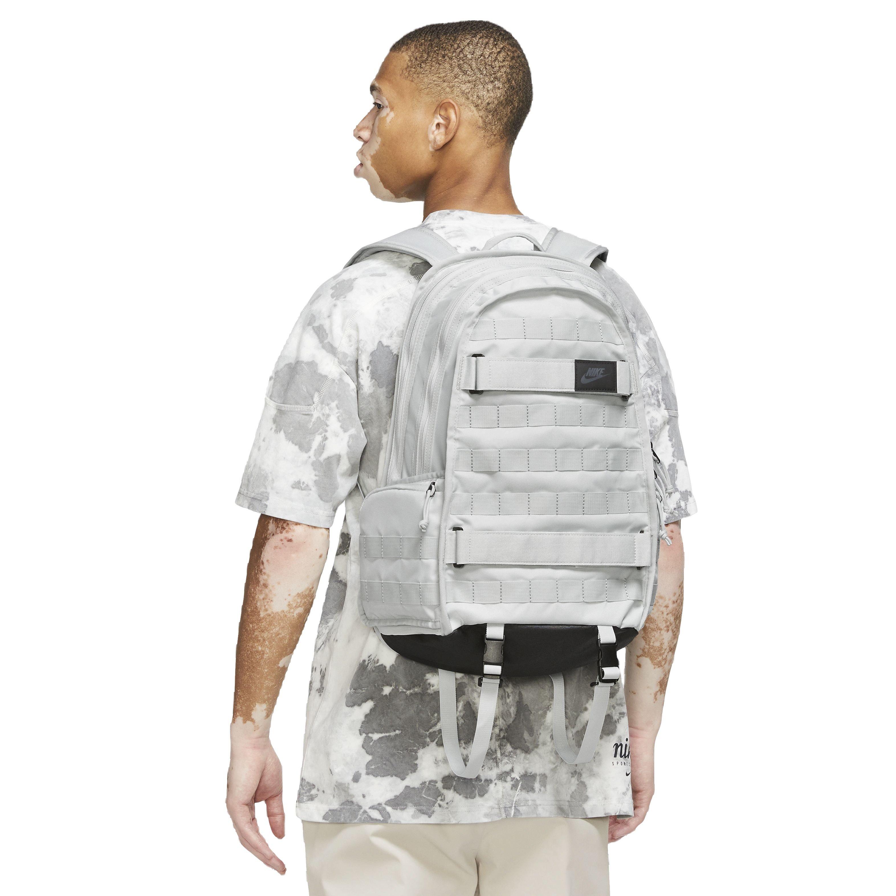 Nike Sportswear RPM Backpack 26L Grey