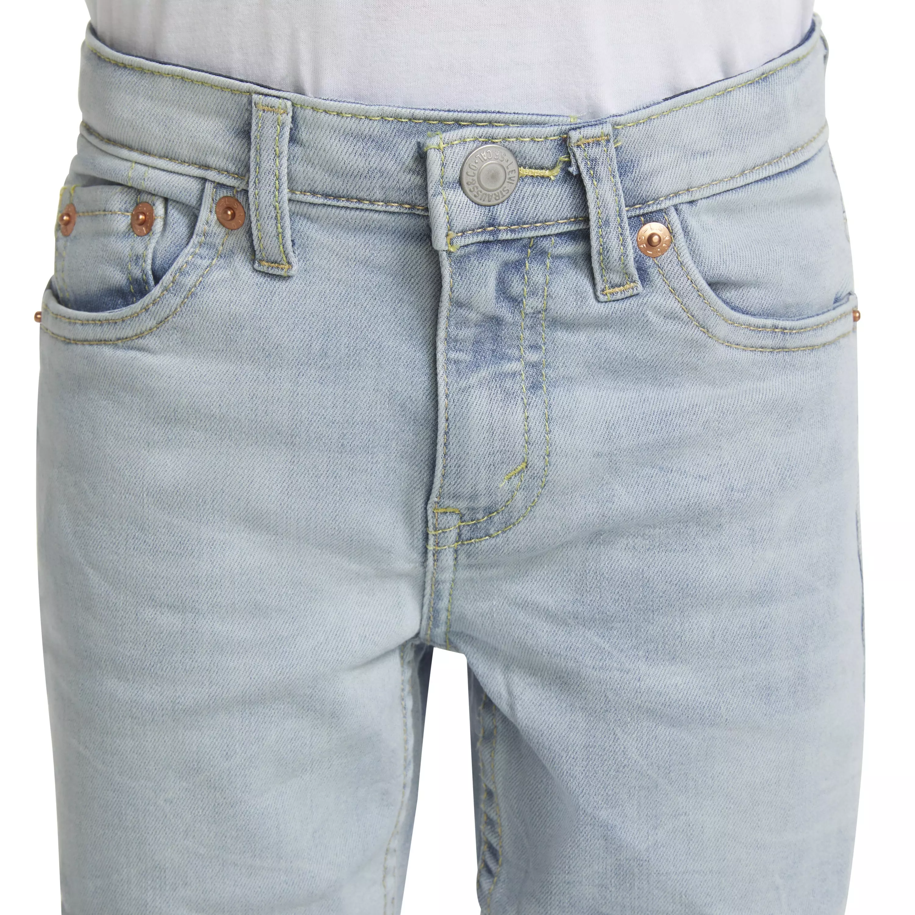 Levi's Little Boys' 502 Strong Performance Tapered Fit Lt Blue Wash Denim Jeans - LT WASH BLUE