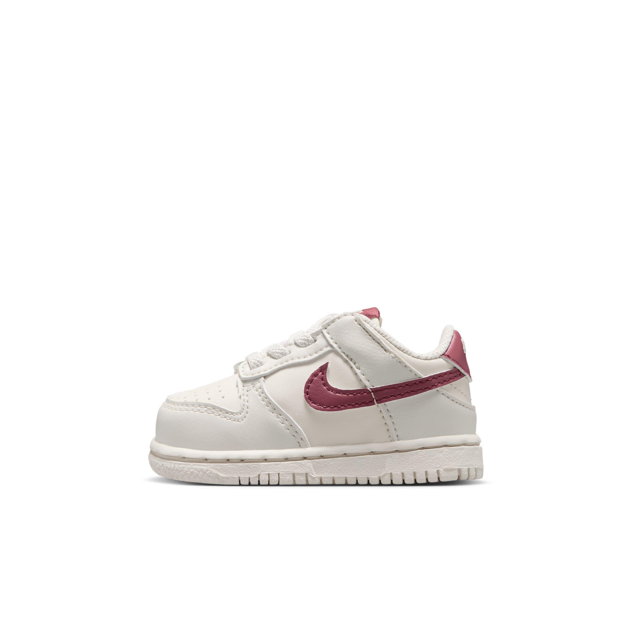 Nike Dunk Low Infant Girls' "Soft Pearl/Pink Smoke" Shoe