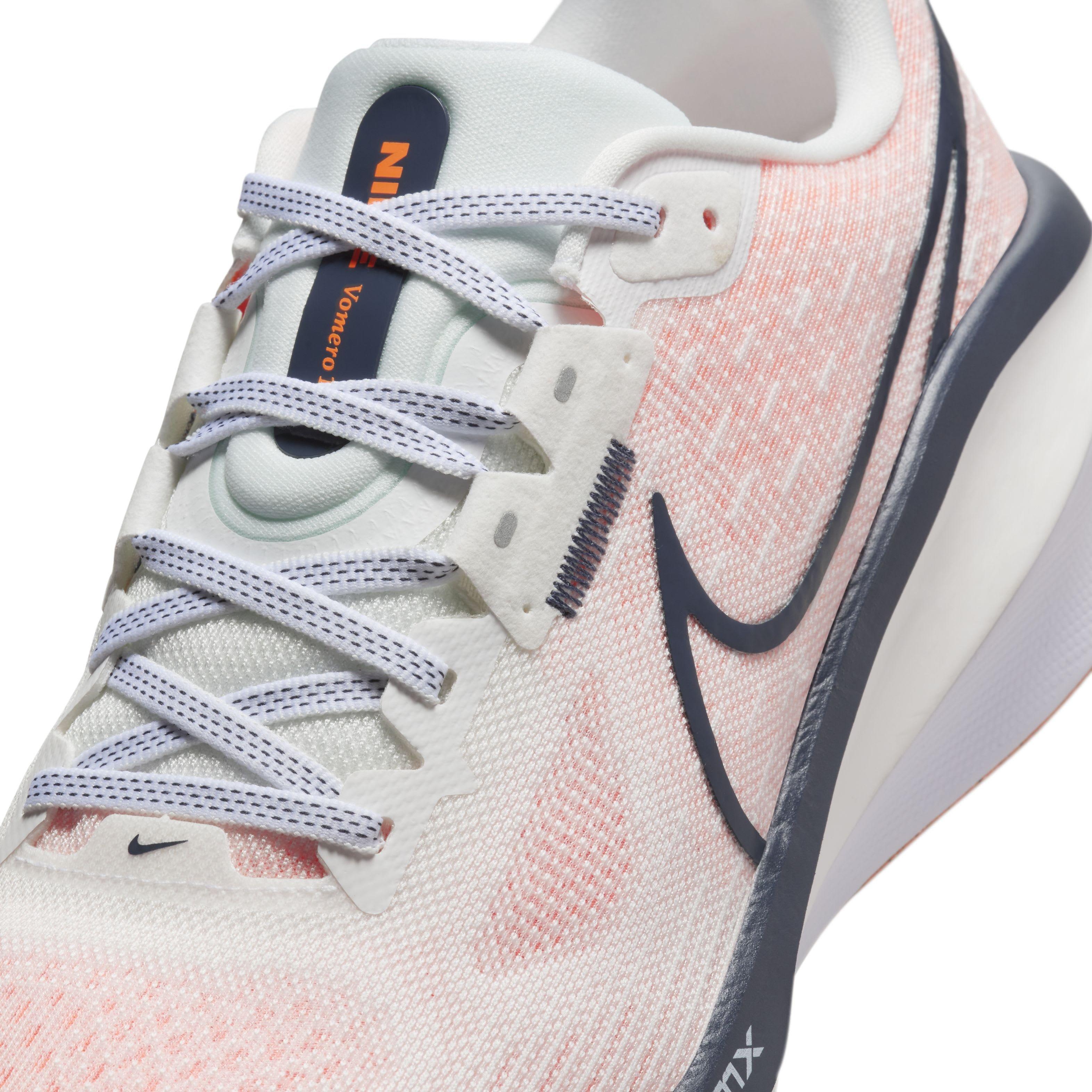 Nike ZoomX vomero17ホワイト Nike Vomero 17 