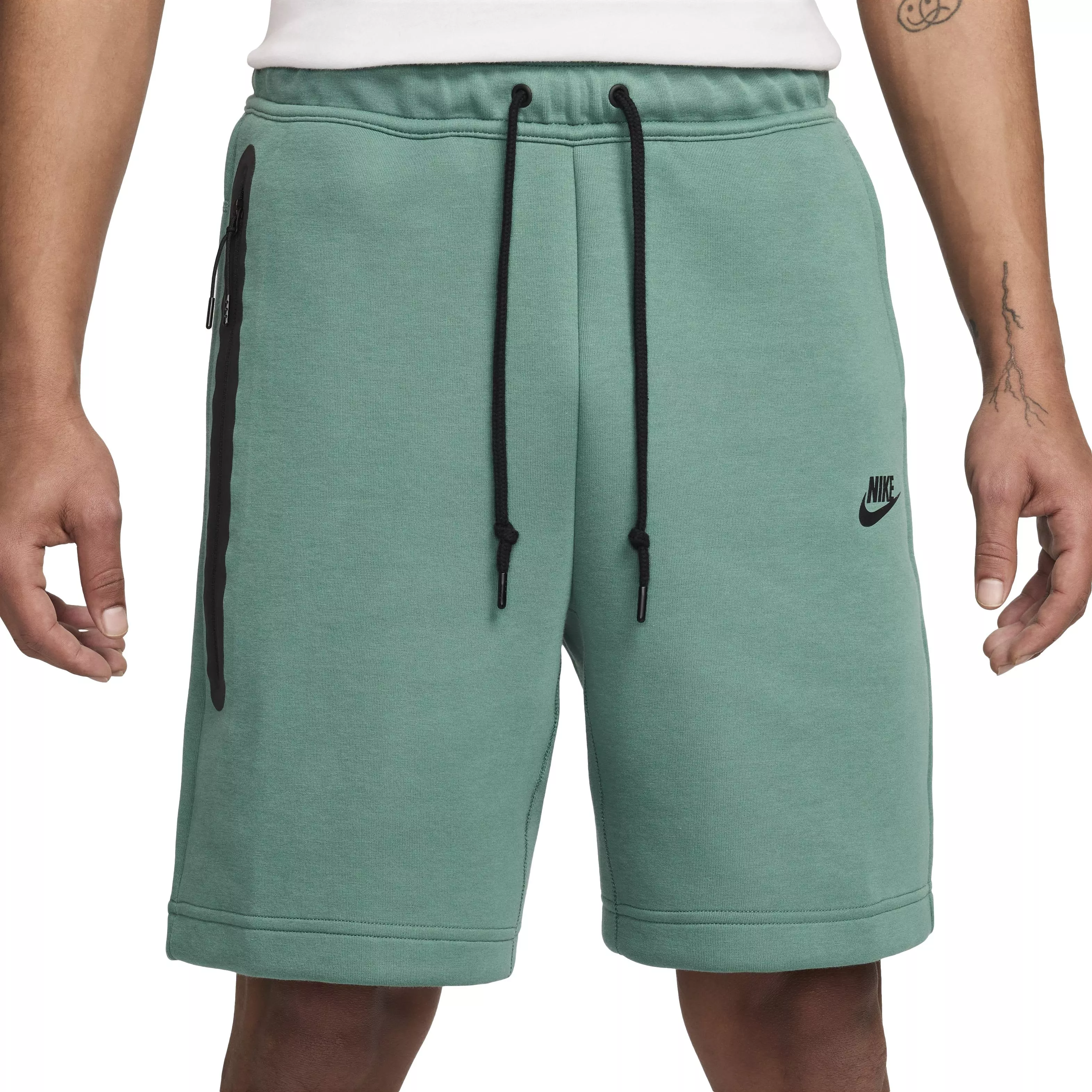 Nike Men's Sportswear Tech Fleece Shorts -Green - GREEN