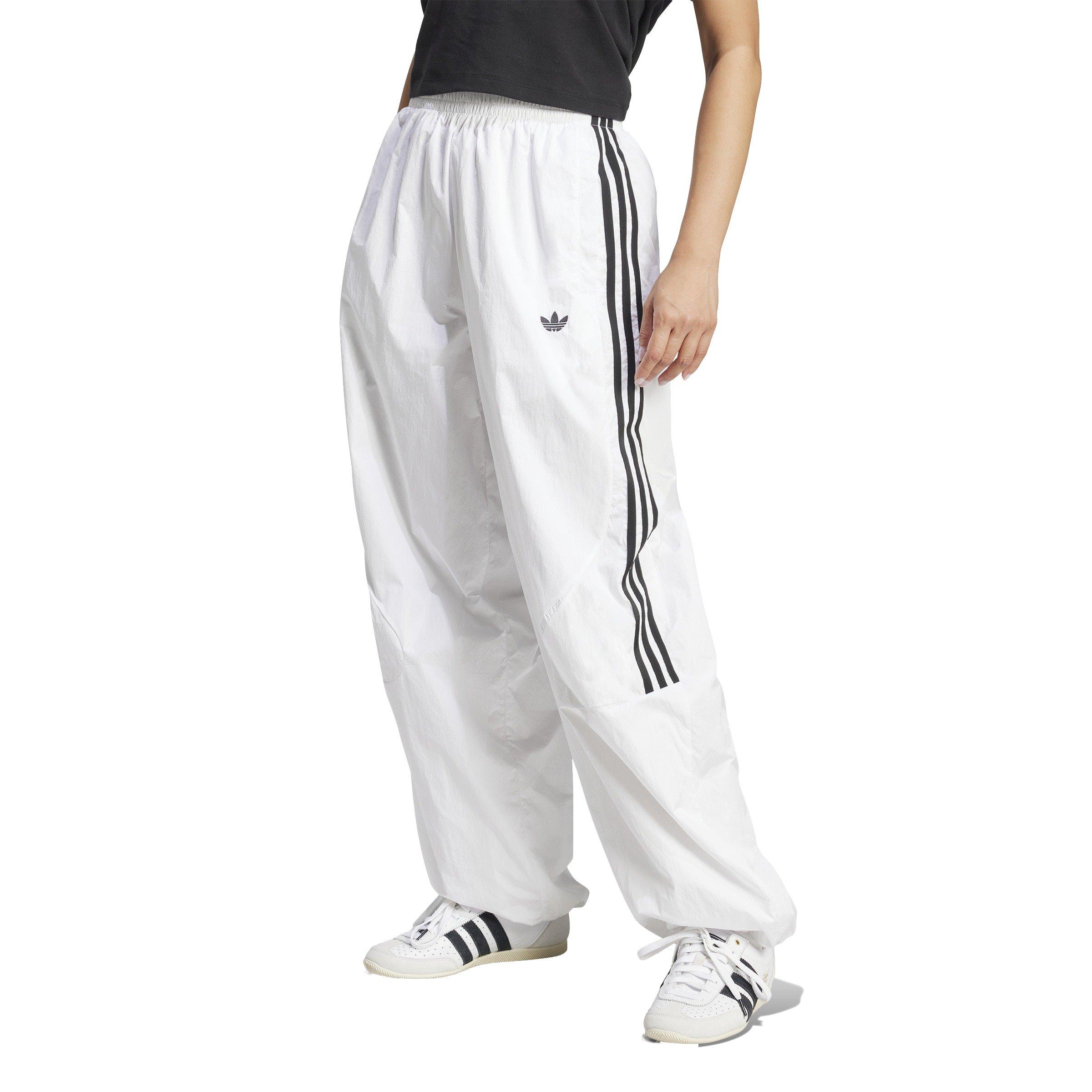 adidas Originals Women's Adicolor Teamgeist Oversized Tracksuit Bottoms -White - WHITE