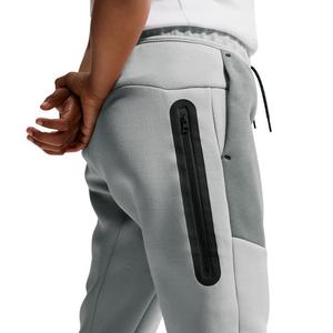 Nike Big Boys' Sportswear Tech Fleece Joggers - Grey - GREY