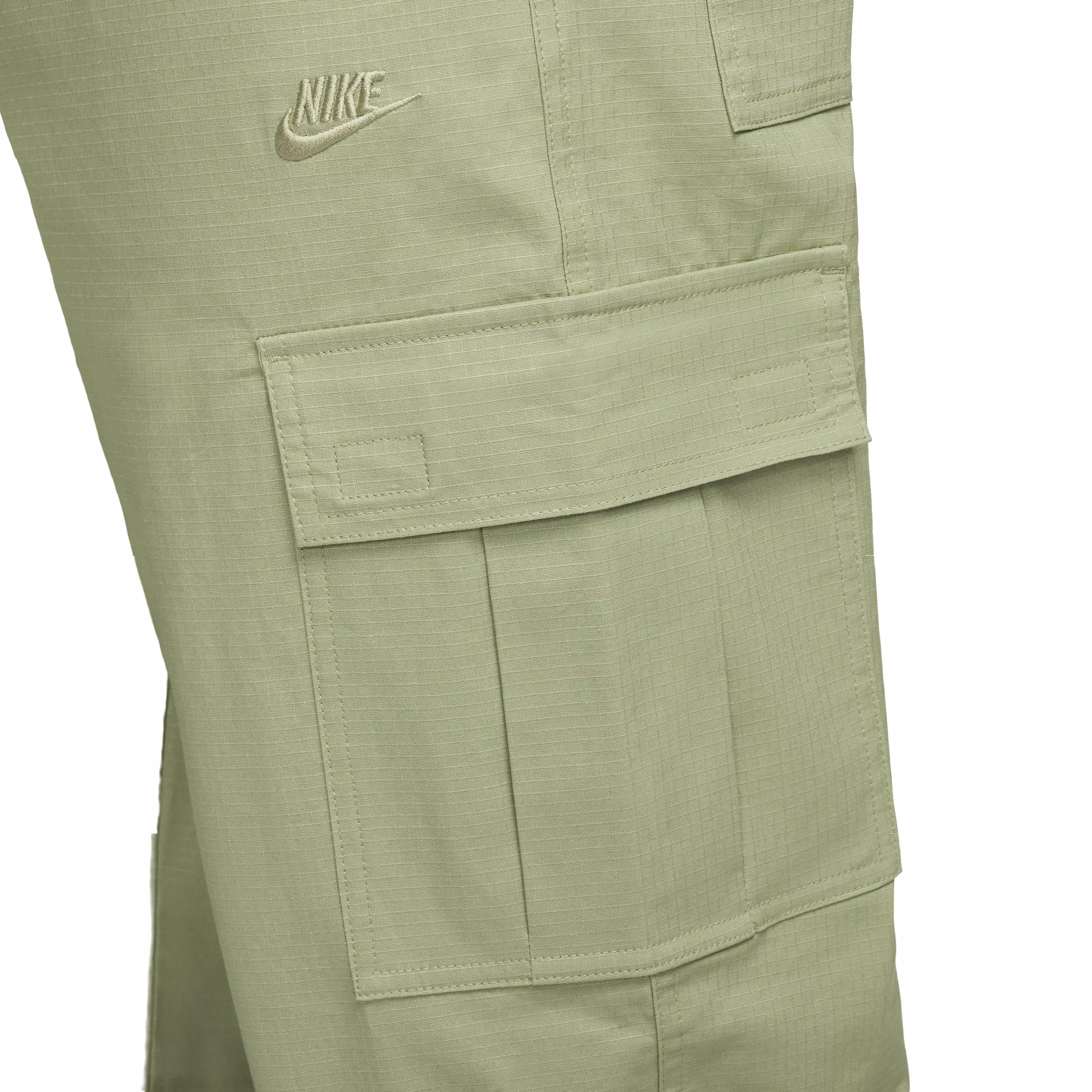 Nike Men's Club Cargo Pants - Green - GREEN