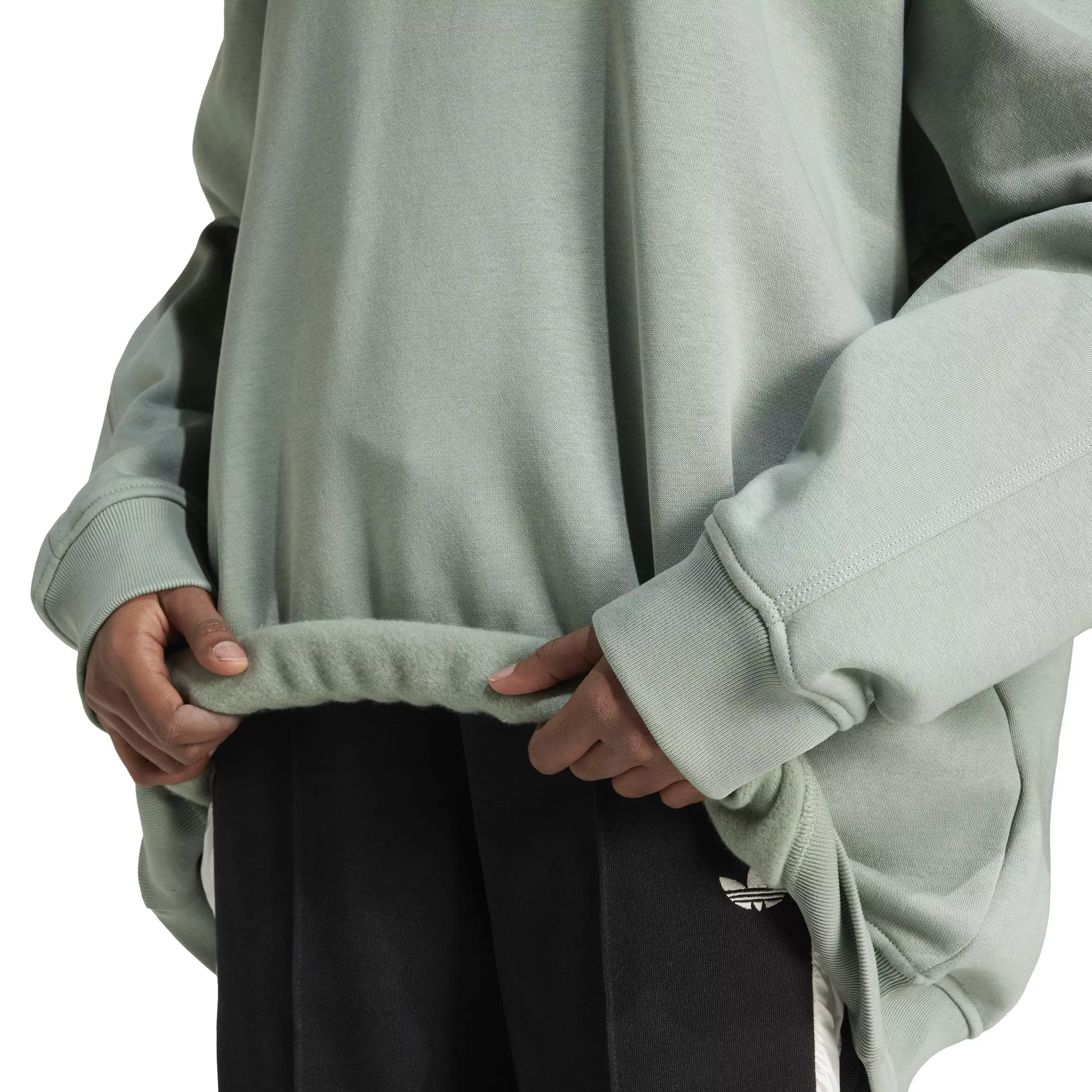 adidas Originals Women's Essentials Fleece Long Oversized Crew Sweatshirt -Green - GREEN