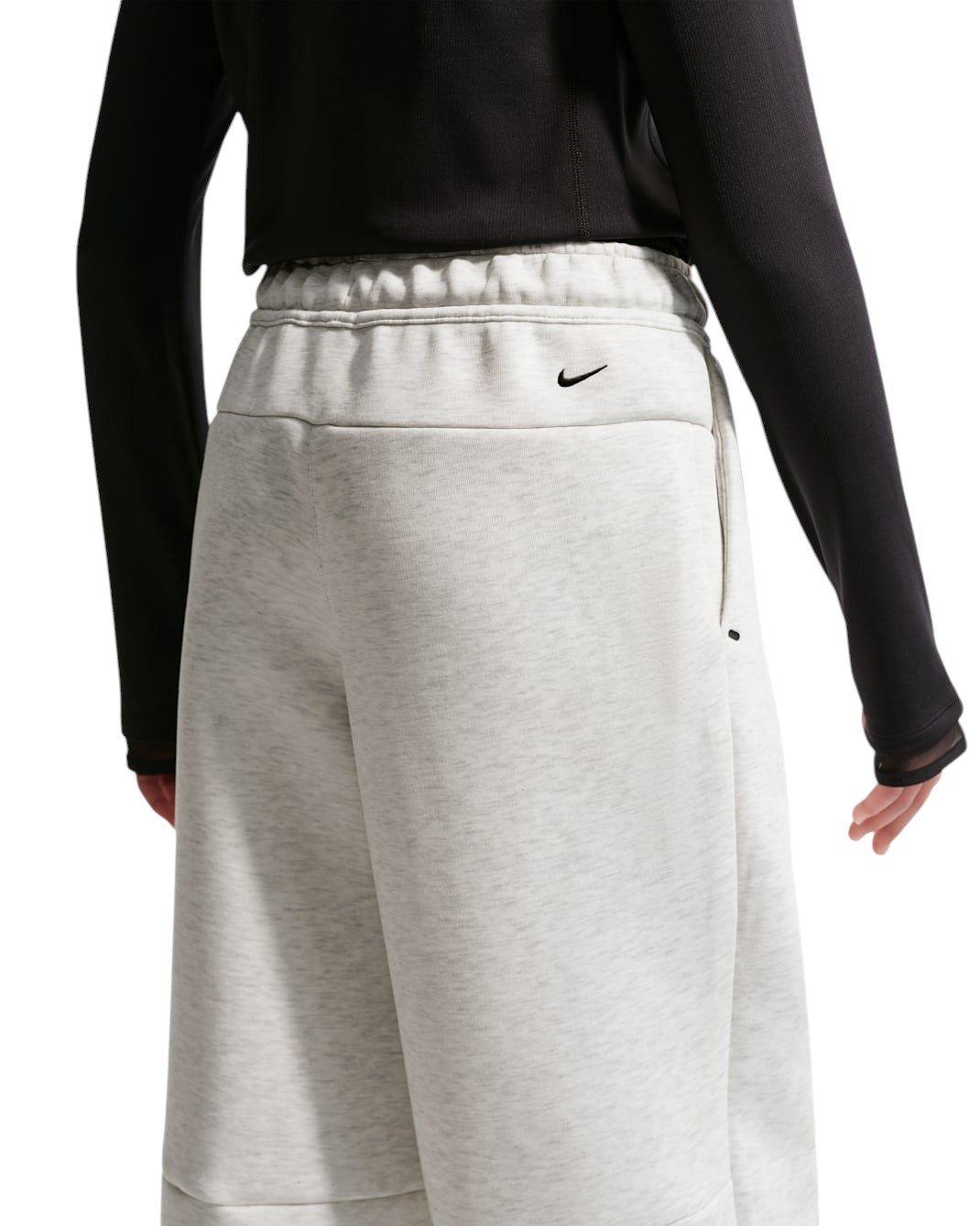 Nike Tech Fleece Big Girls' Grey Wide-Leg Pants