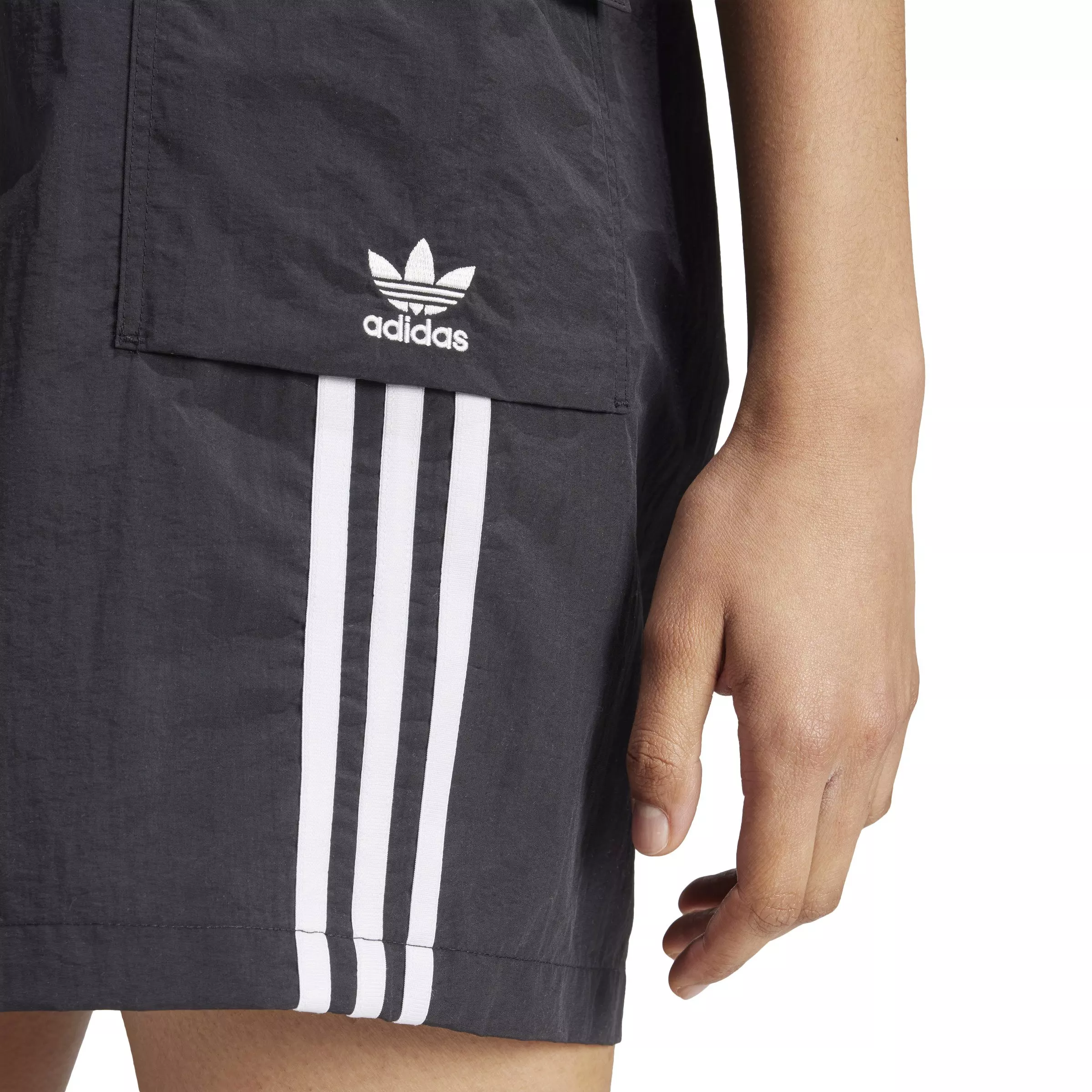 adidas Originals Women's Adicolor Cargo Shorts -Black - BLACK