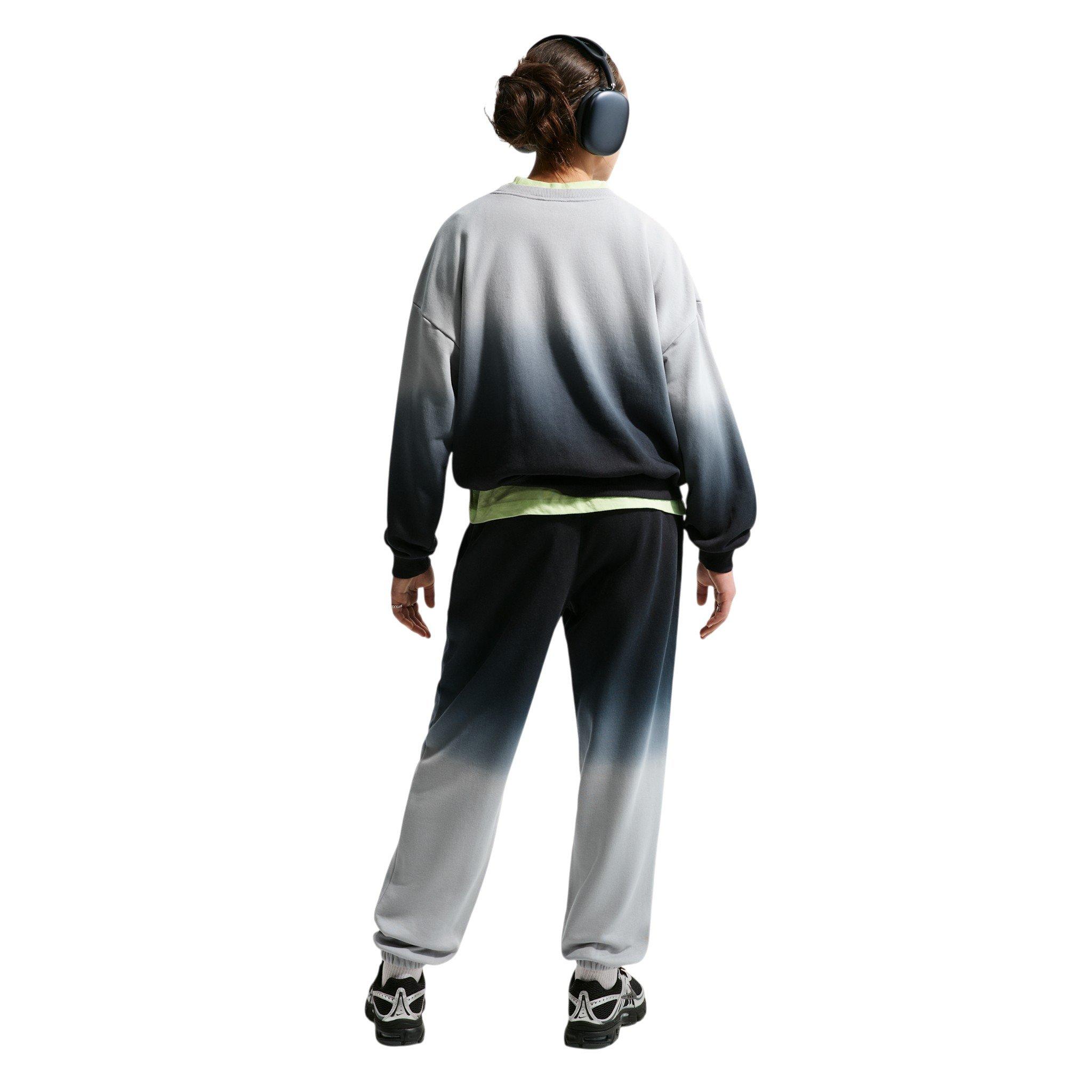 Nike Big Girls' Studio Fleece Lightweight Oversized Graphic Crew - Lt Smoke Grey/Black - LT SMOKE GREY/BLACK