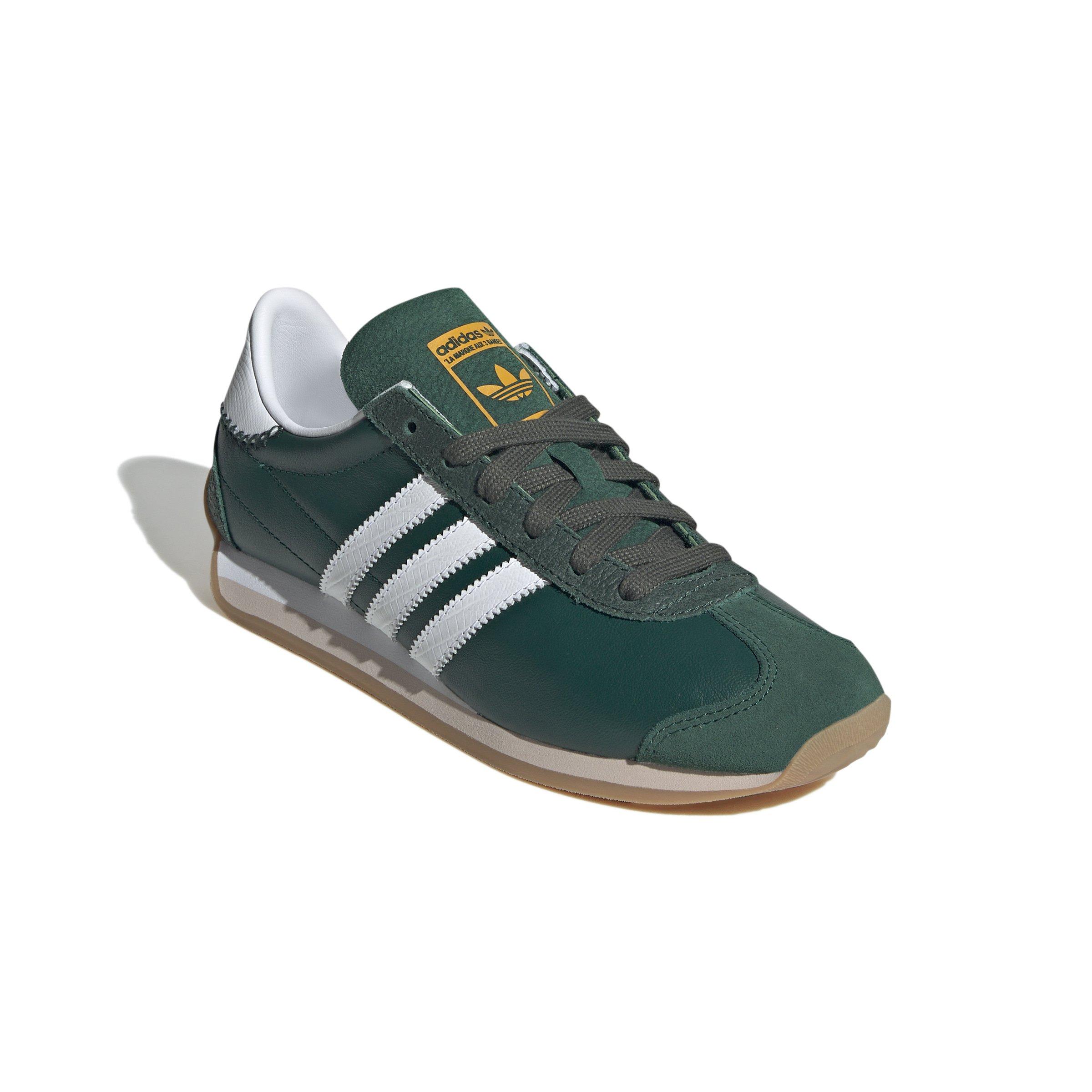 adidas Originals Country OG "Collegiate Green/Ftwr White/Shadow Green" Women's Shoe - GREEN/WHITE/GREEN Thumbnail View 3