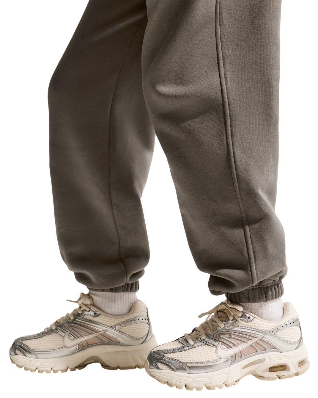 Nike Big Kids' Sportswear Club Fleece Loose Sweatpants - Grey - GREY Thumbnail View 4