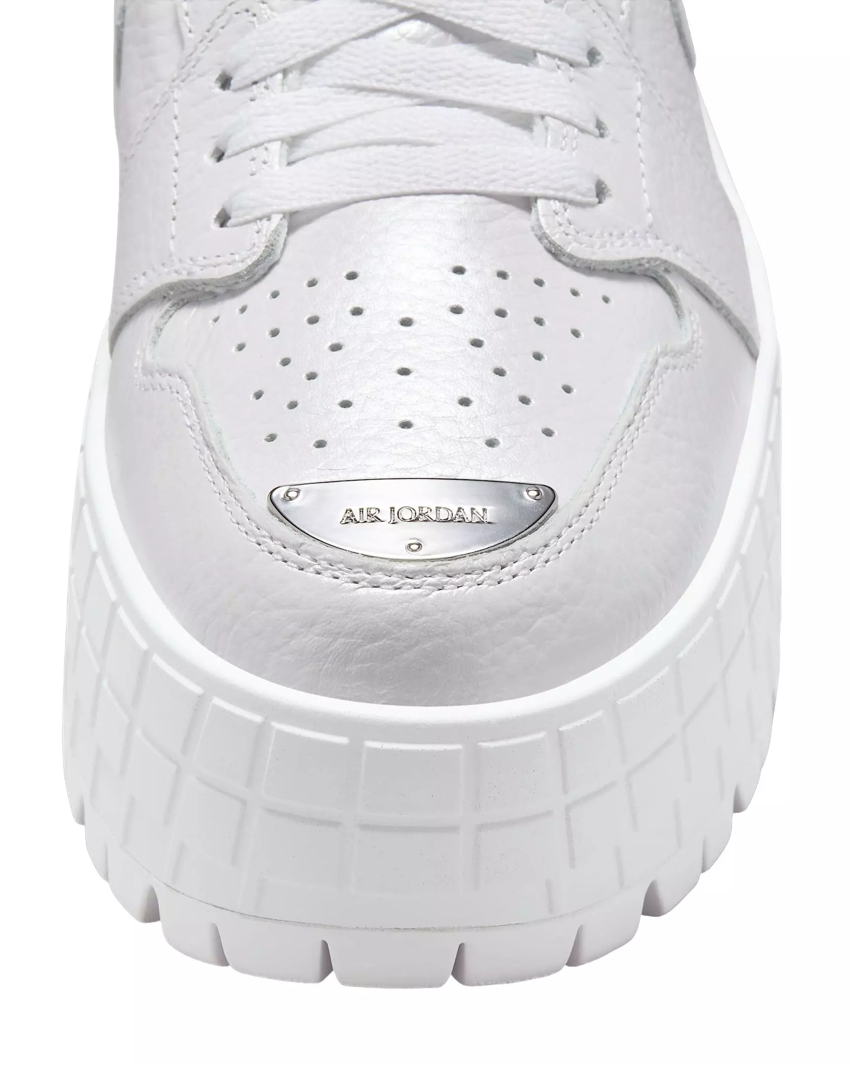 Jordan 1 Brooklyn Low "White/Metallic Silver" Women's Shoe - WHITE/SILVER
