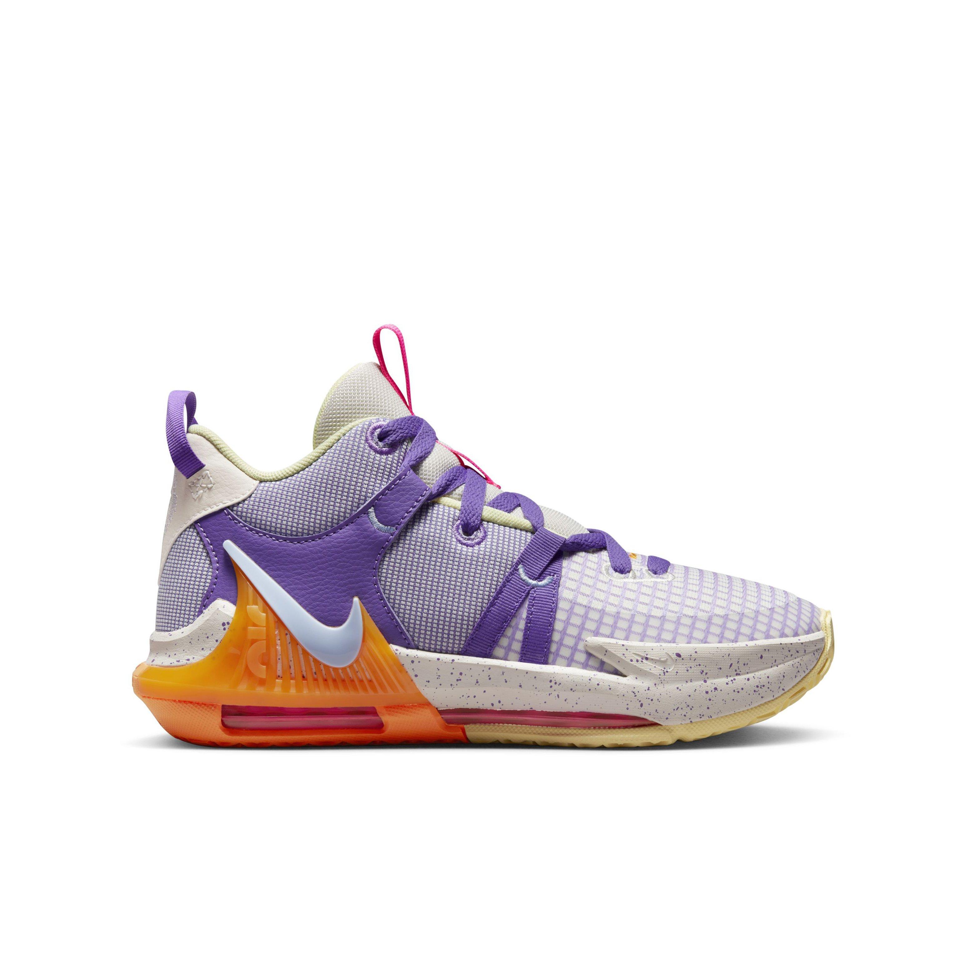 LeBron Witness 7 Big Kids' Basketball Shoes