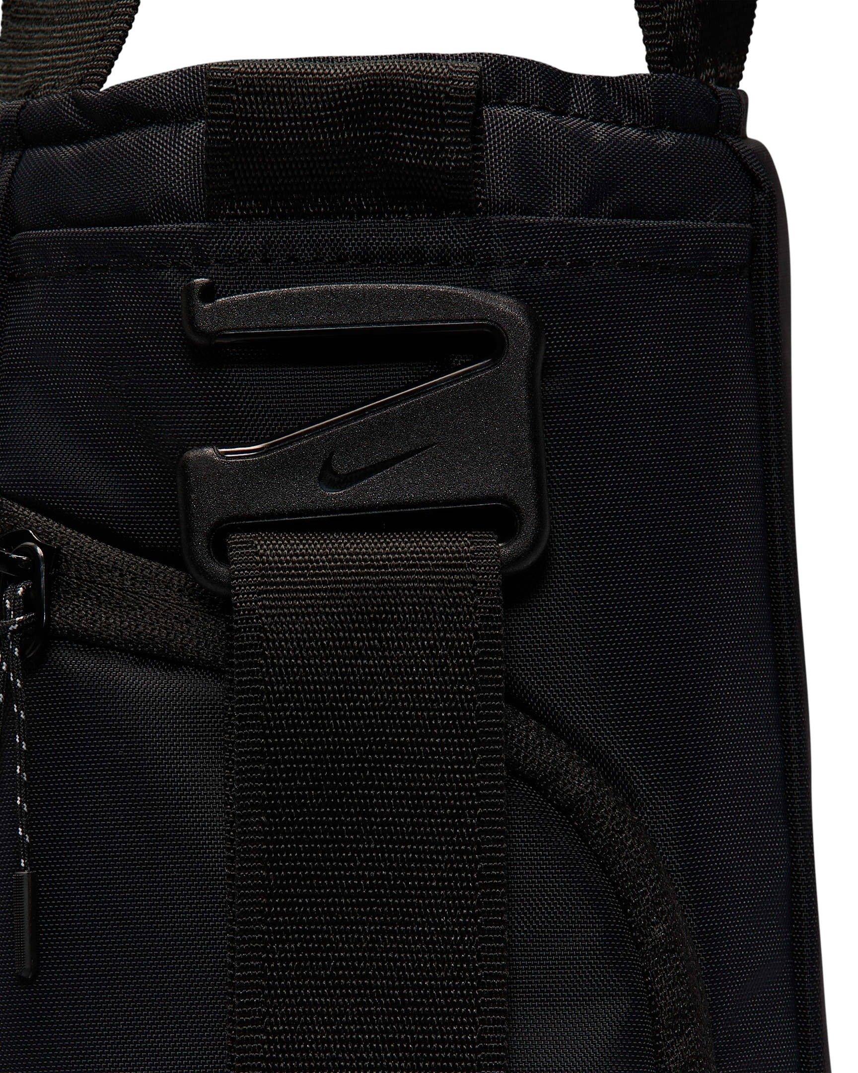 Nike Sportswear Commute Black Tote