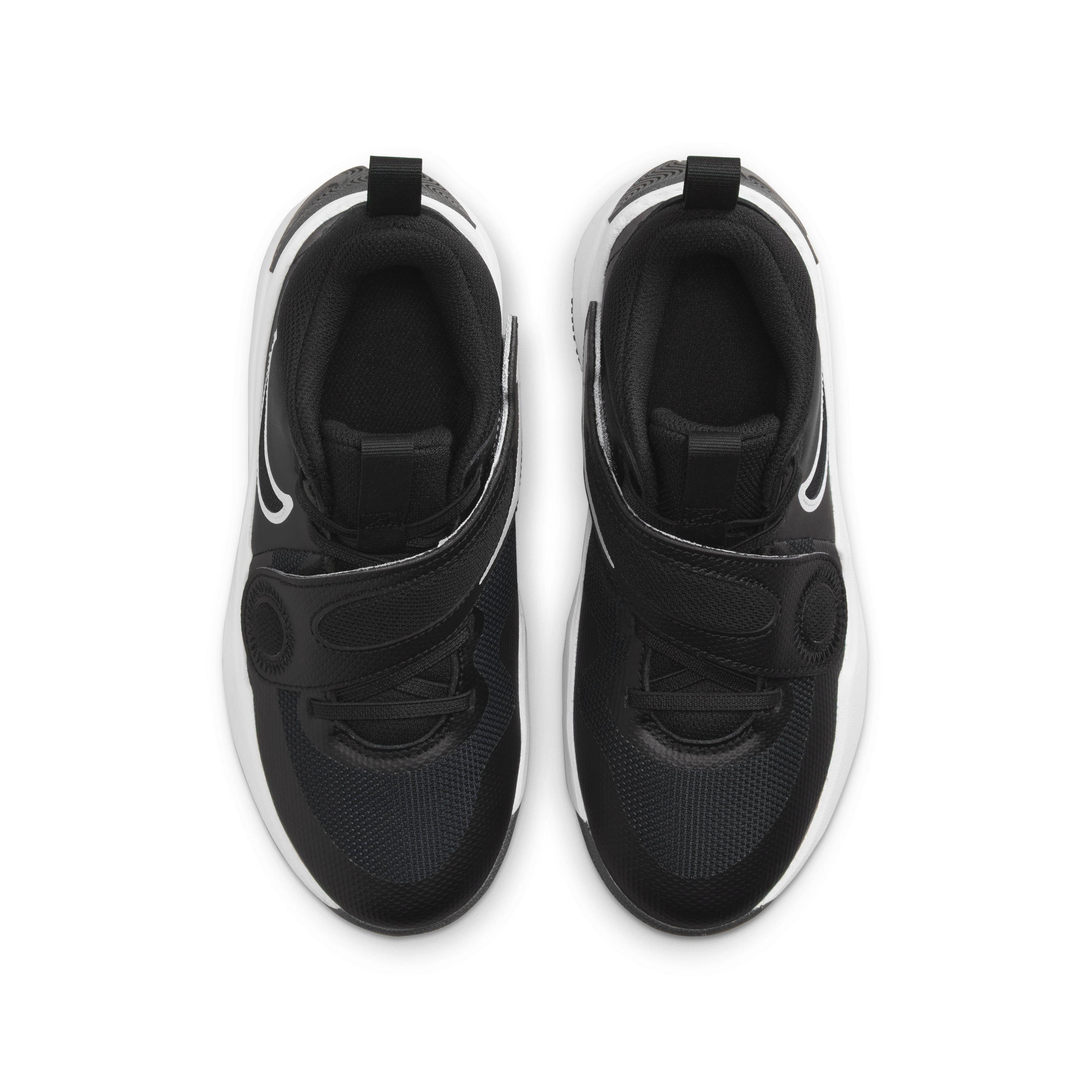 Nike Team Hustle D 11 Grade School Boys' "Black/White" Basketball Shoe