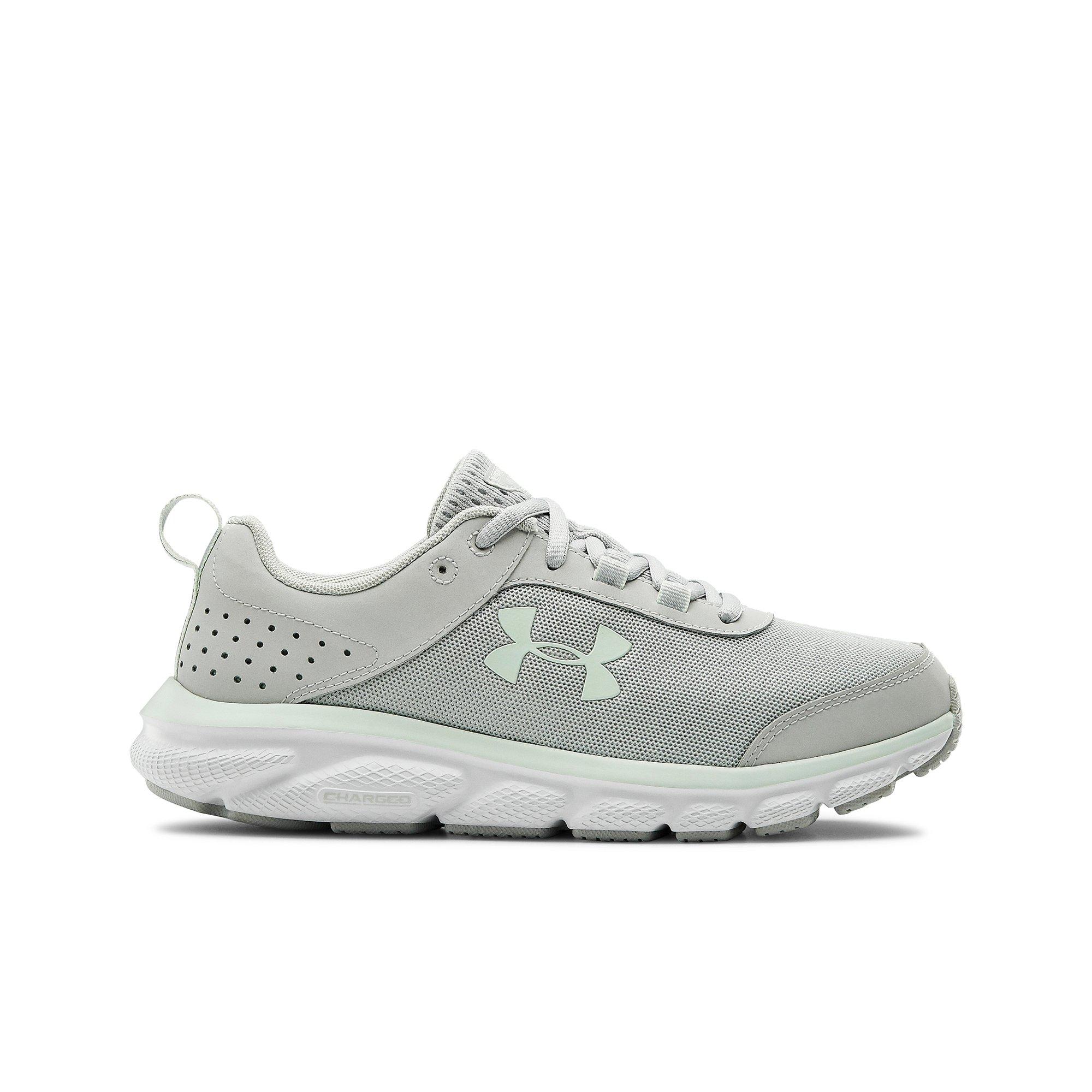 women's ua charged assert 8 wide d running shoes