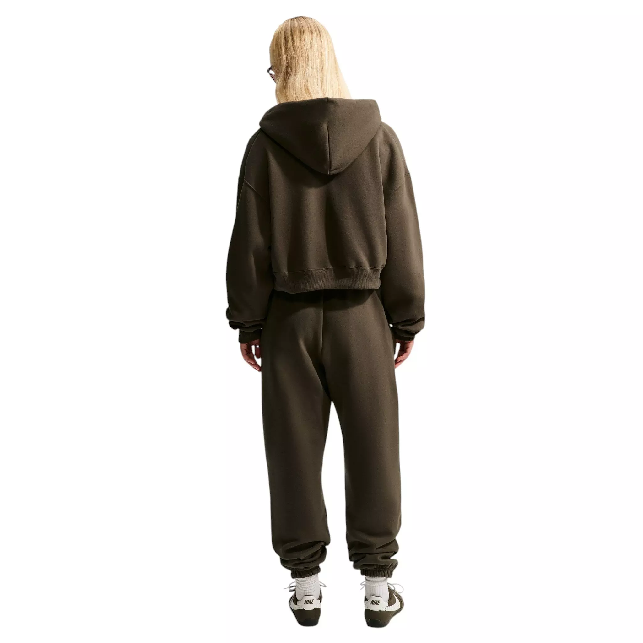 Nike Women's Studio Fleece Medium Weight HR Oversized Cuffed Trousers - Brown - BROWN