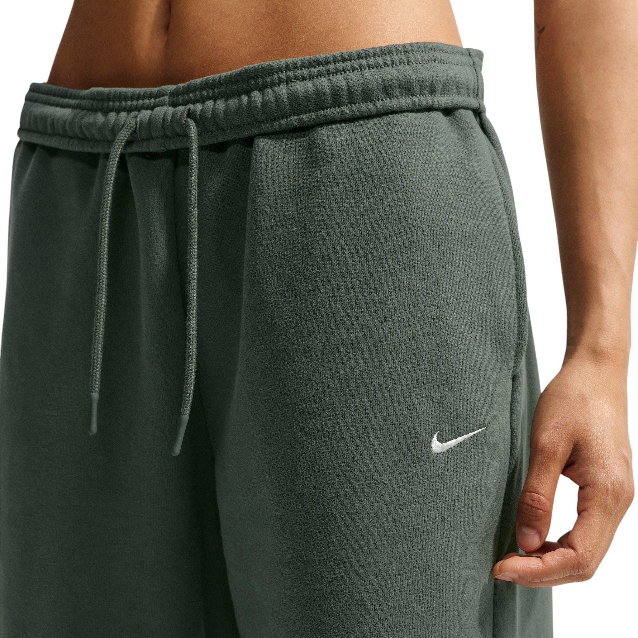 Nike Women's Studio Fleece Medium Weight HR Oversized Cuffed Trousers - Green - GREEN
