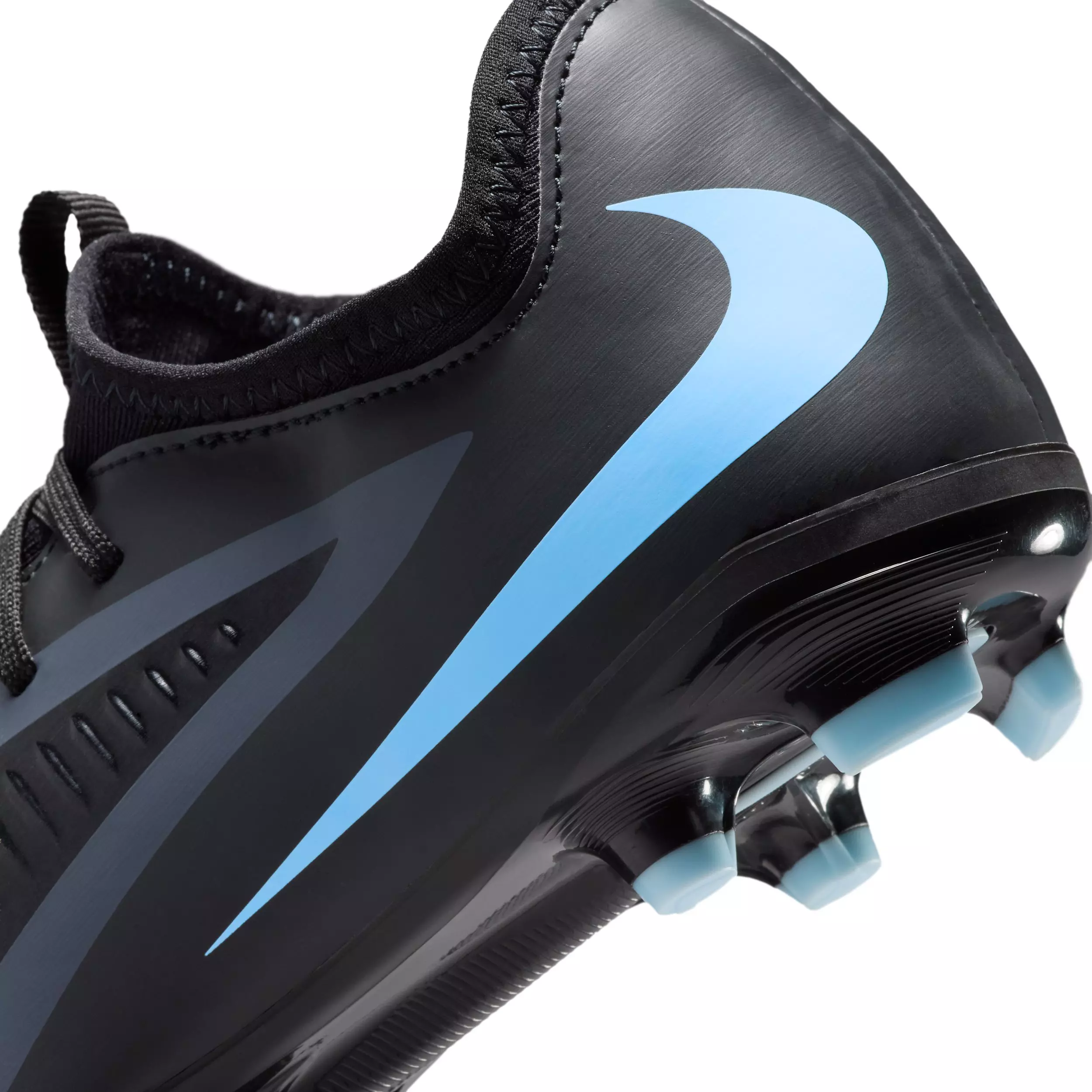 Nike Jr. Phantom 6 Low Academy MG "Black/Black" Grade School Kids' Soccer Cleat - BLACK/BLACK