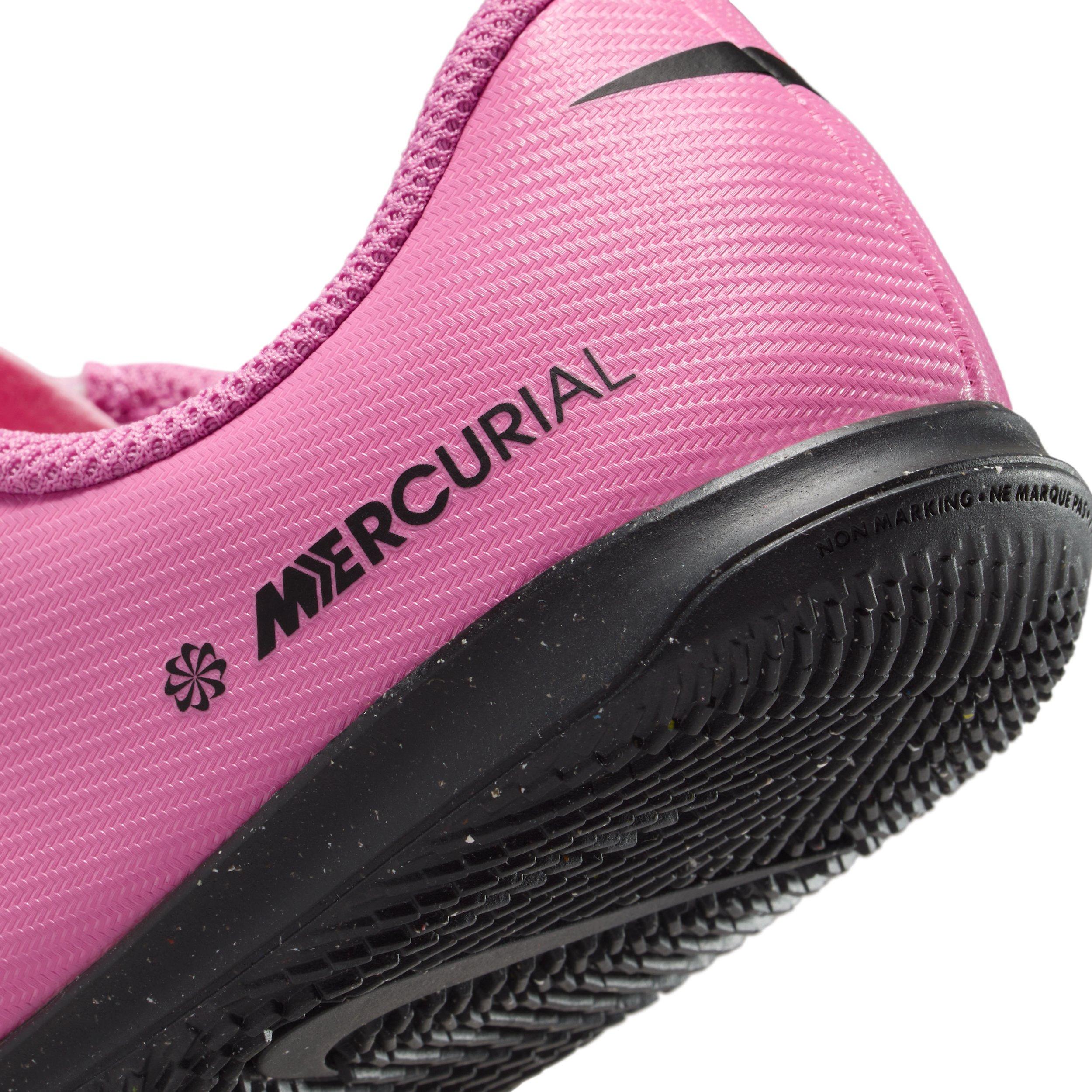 Nike Jr. Mercurial Vapor 16 Club IC Preschool Kids' "Magic Flamingo/Total Crimson/Black" Soccer Shoe