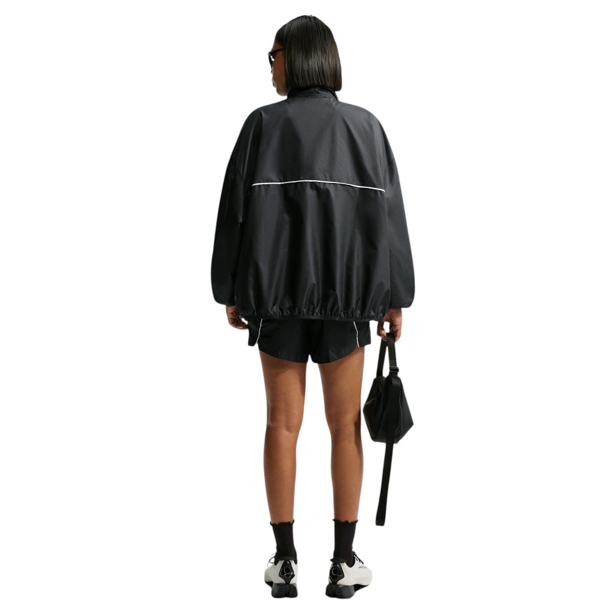 Nike Women's Sportswear Oversized Repel Windbreaker - Black - BLACK