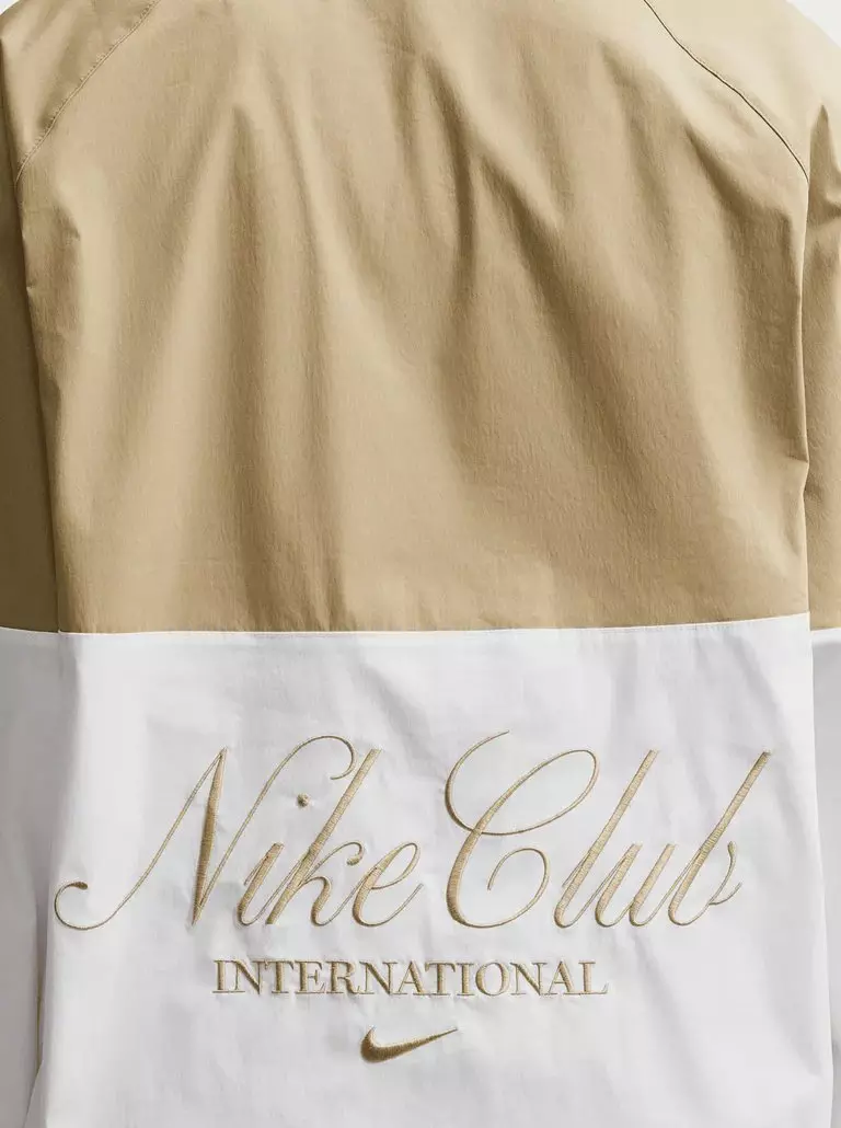 Nike Women's Sportswear Oversized Poplin 1/2-Zip Jacket - Beige/White - BEIGE/WHITE