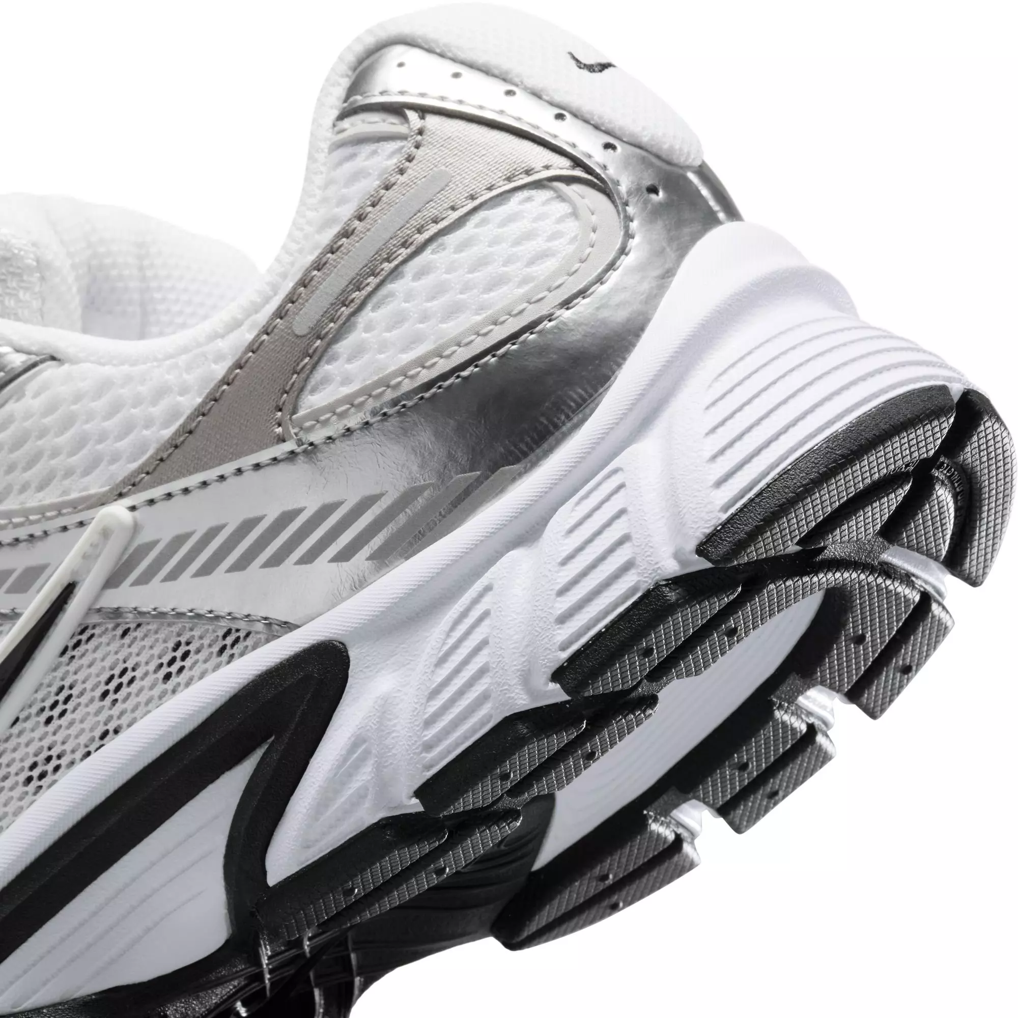 Nike V5 RNR "White/Black/Vast Grey/Metallic Silver" Women's Shoe - WHITE/BLACK