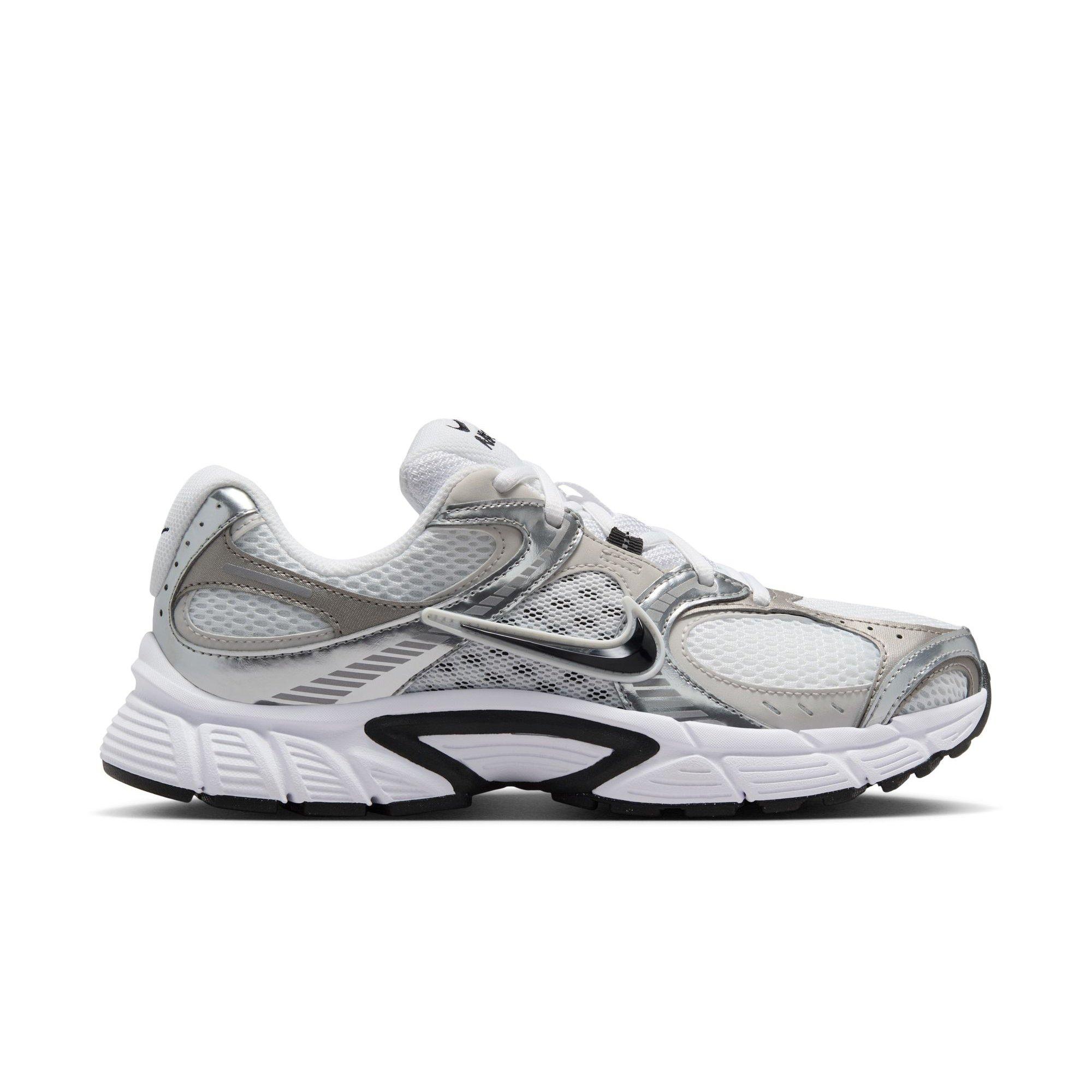 Nike V5 RNR "White/Black/Vast Grey/Metallic Silver" Women's Shoe - WHITE/BLACK Thumbnail View 1