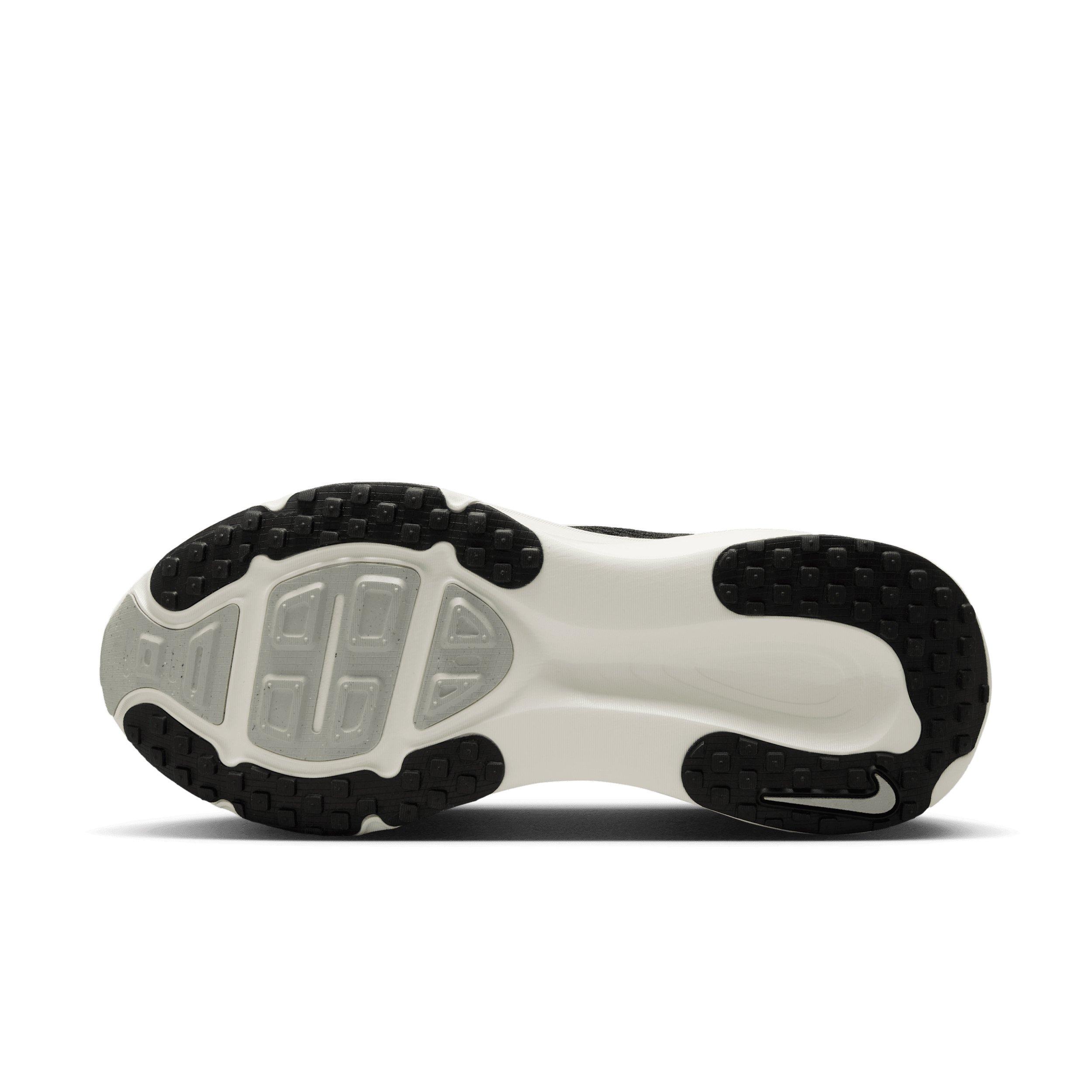 Nike Vomero 18 "Black/Coconut Milk/Light Iron Ore/Summit White" Women's Running Shoe - BLACK/MILK/LT IRON/WHITE Thumbnail View 6