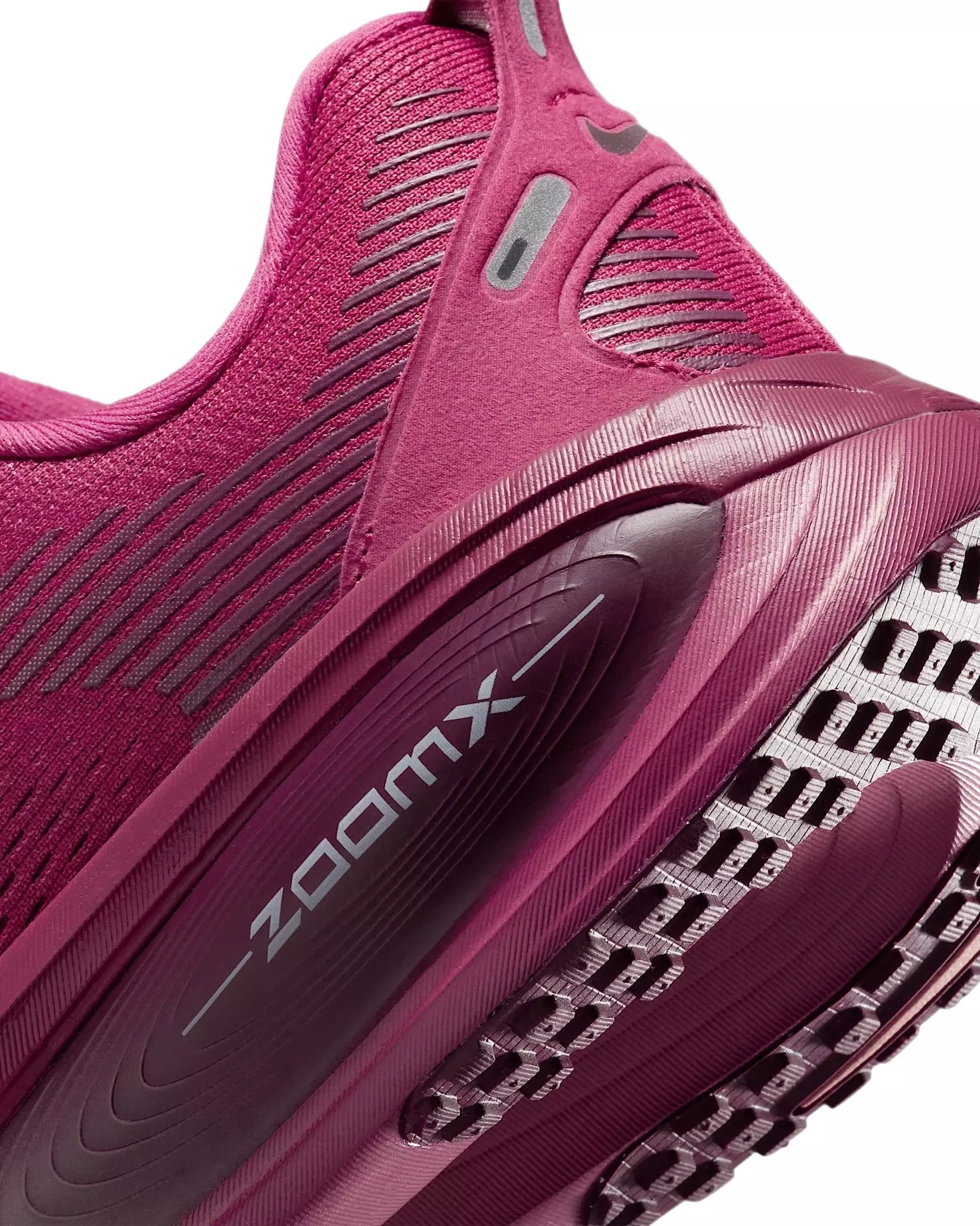 Nike Vomero 18 "Sweet Beet/Red Stardust/Noble Red/Bordeaux" Women's Running Shoe - BEET/RED/RED/BORDEAUX