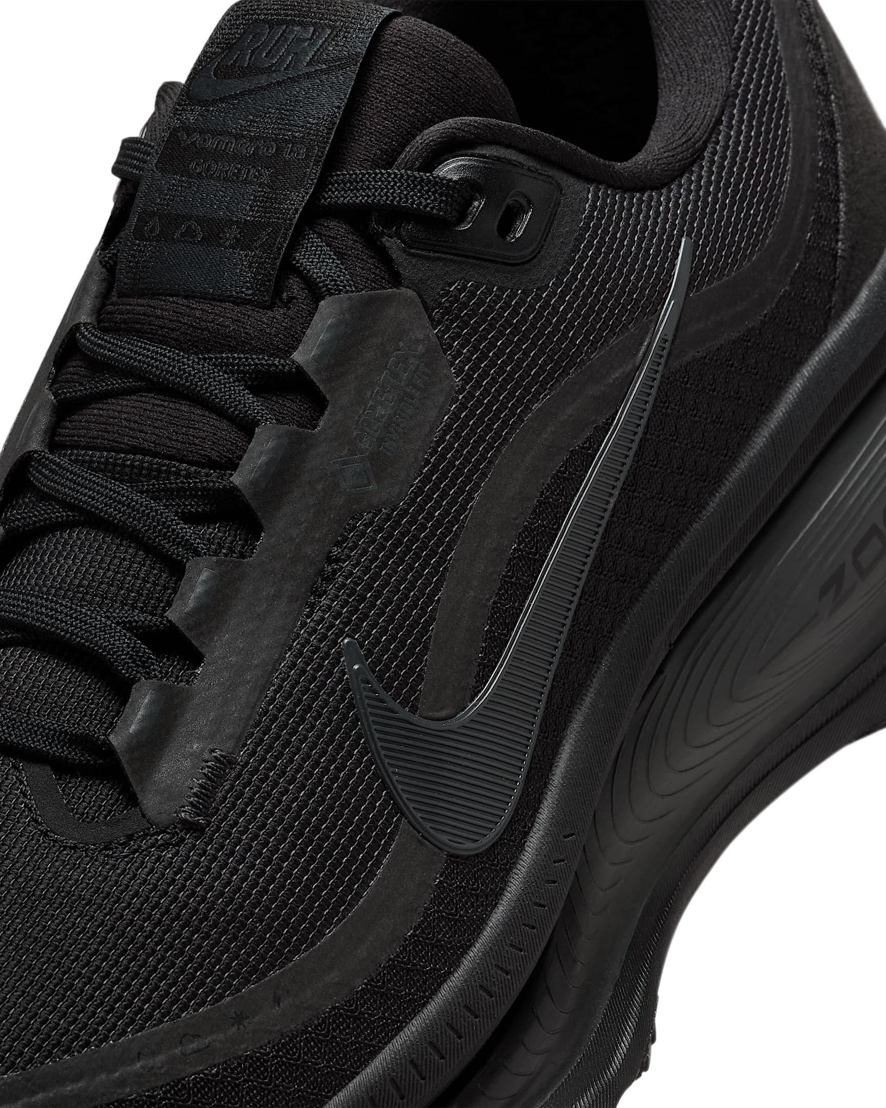 Nike Vomero 18 GORE-TEX Waterproof "Black/Anthracite" Women's Running Shoe - BLACK Thumbnail View 6