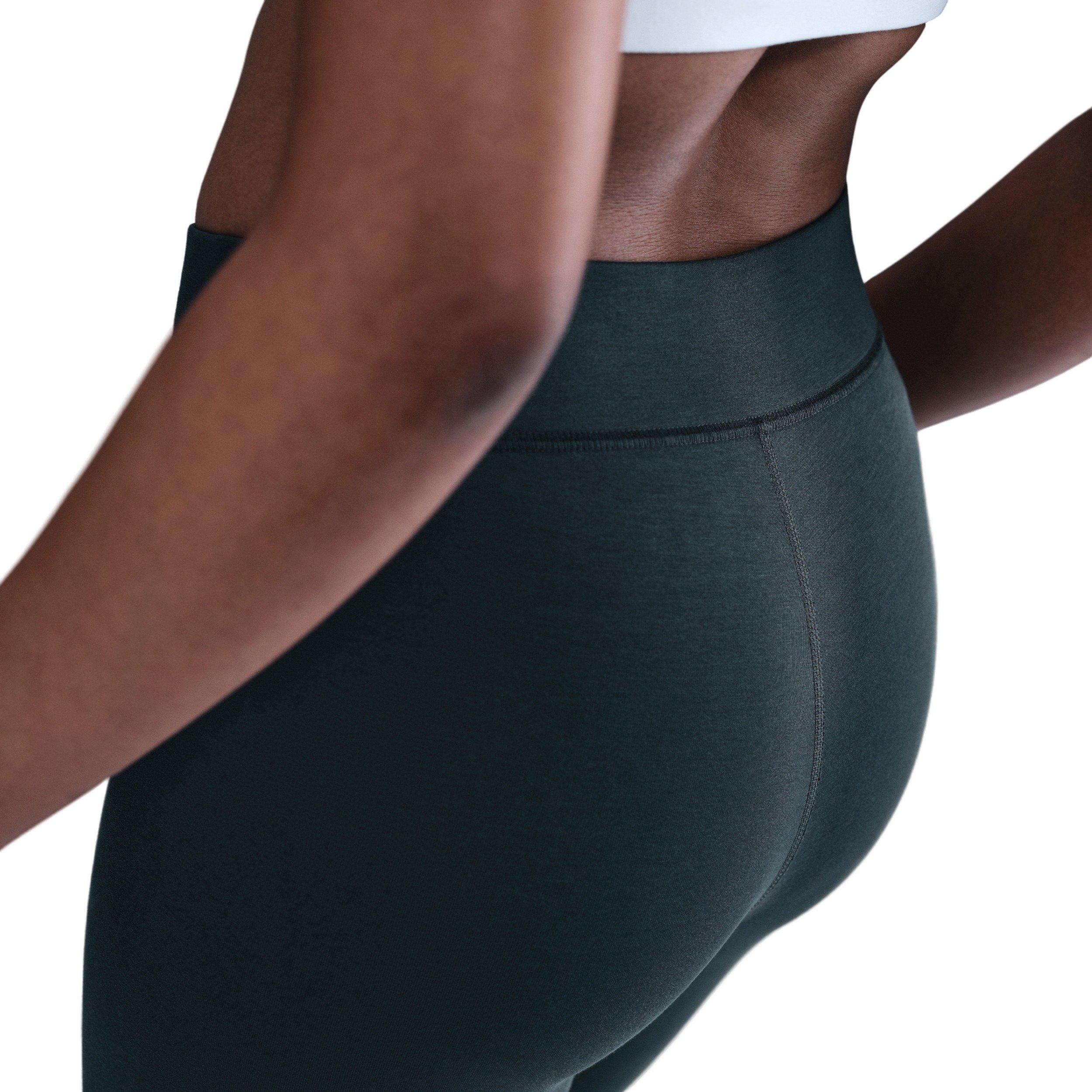 Nike Women's Sportswear Classic High-Waisted 7/8 Leggings - Green - GREEN Thumbnail View 4