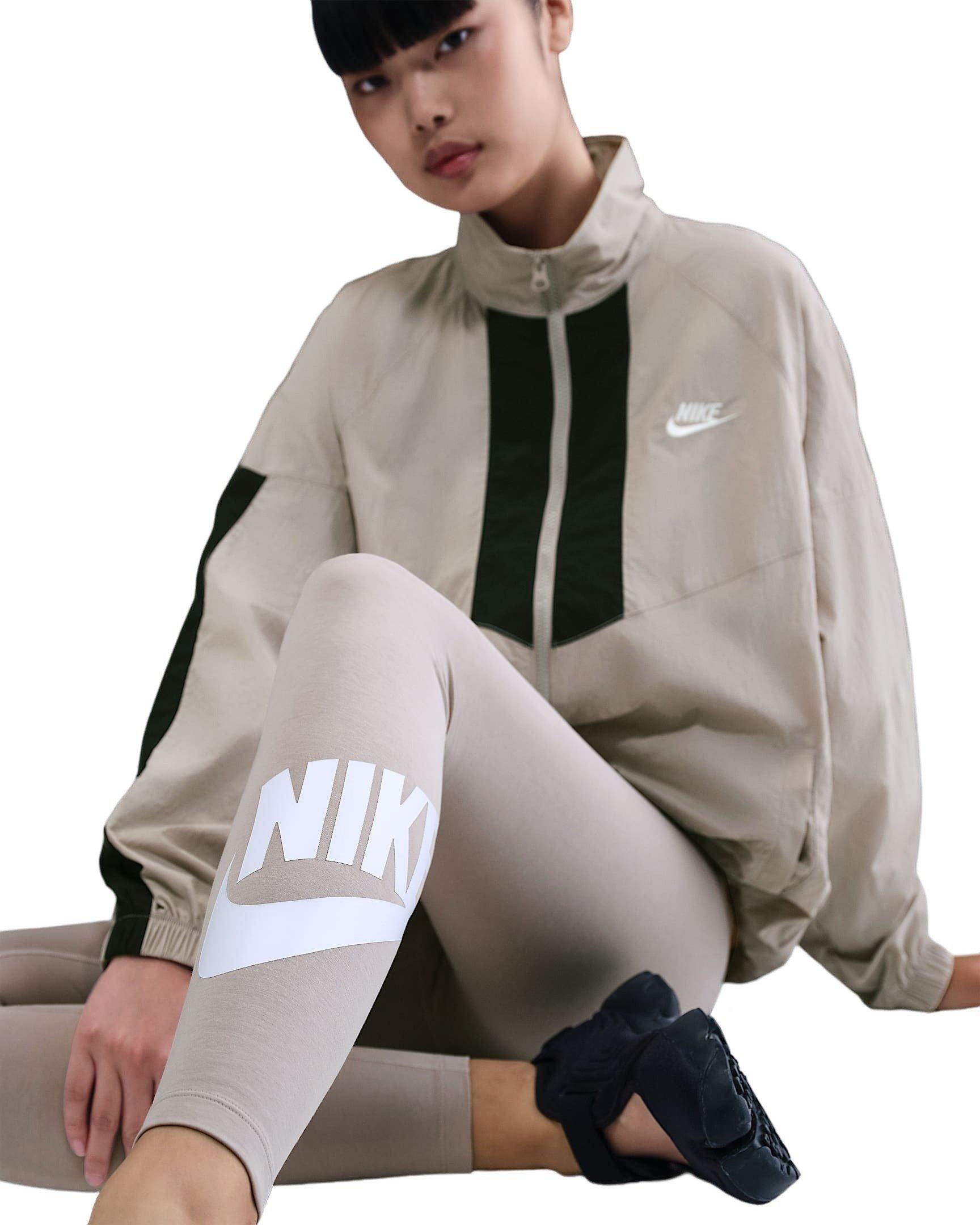Nike Women's Sportswear Classics High-Waisted Graphic Leggings - Beige - BEIGE Thumbnail View 5