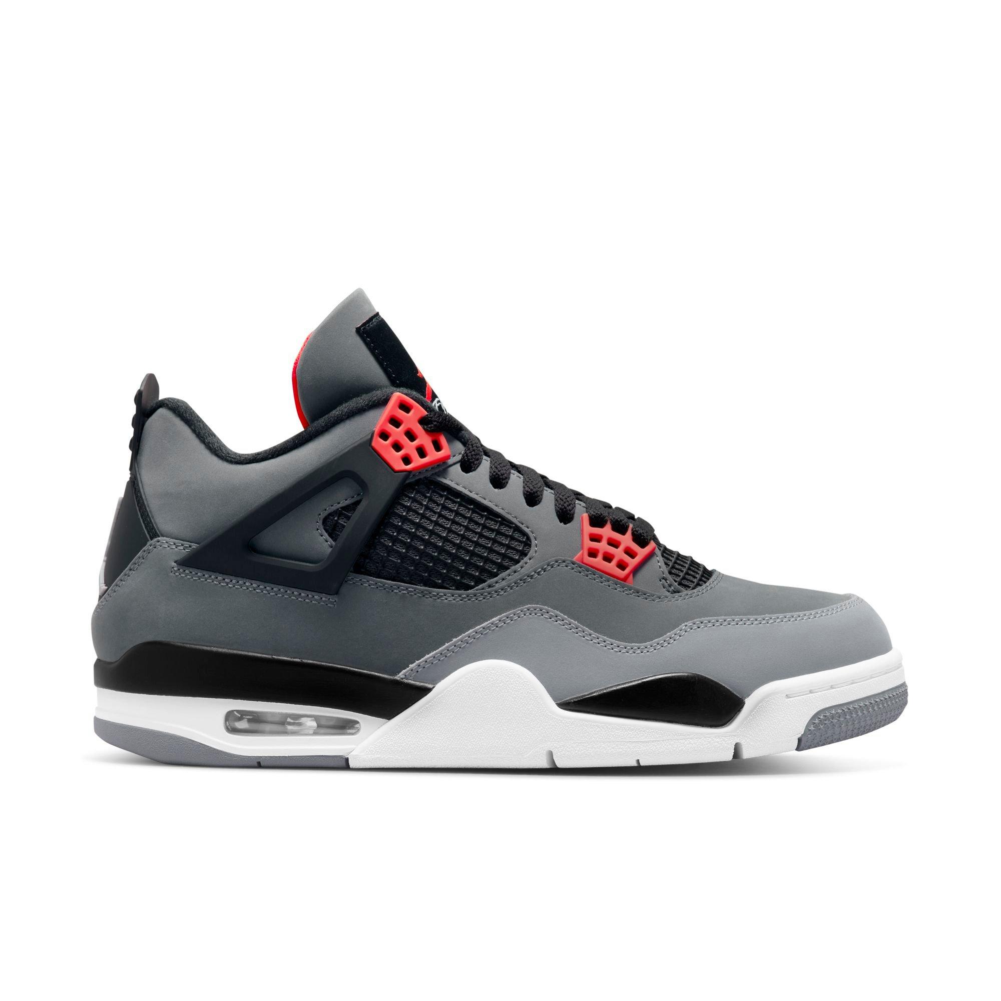 Jordan 4 best sale bred hibbett sports