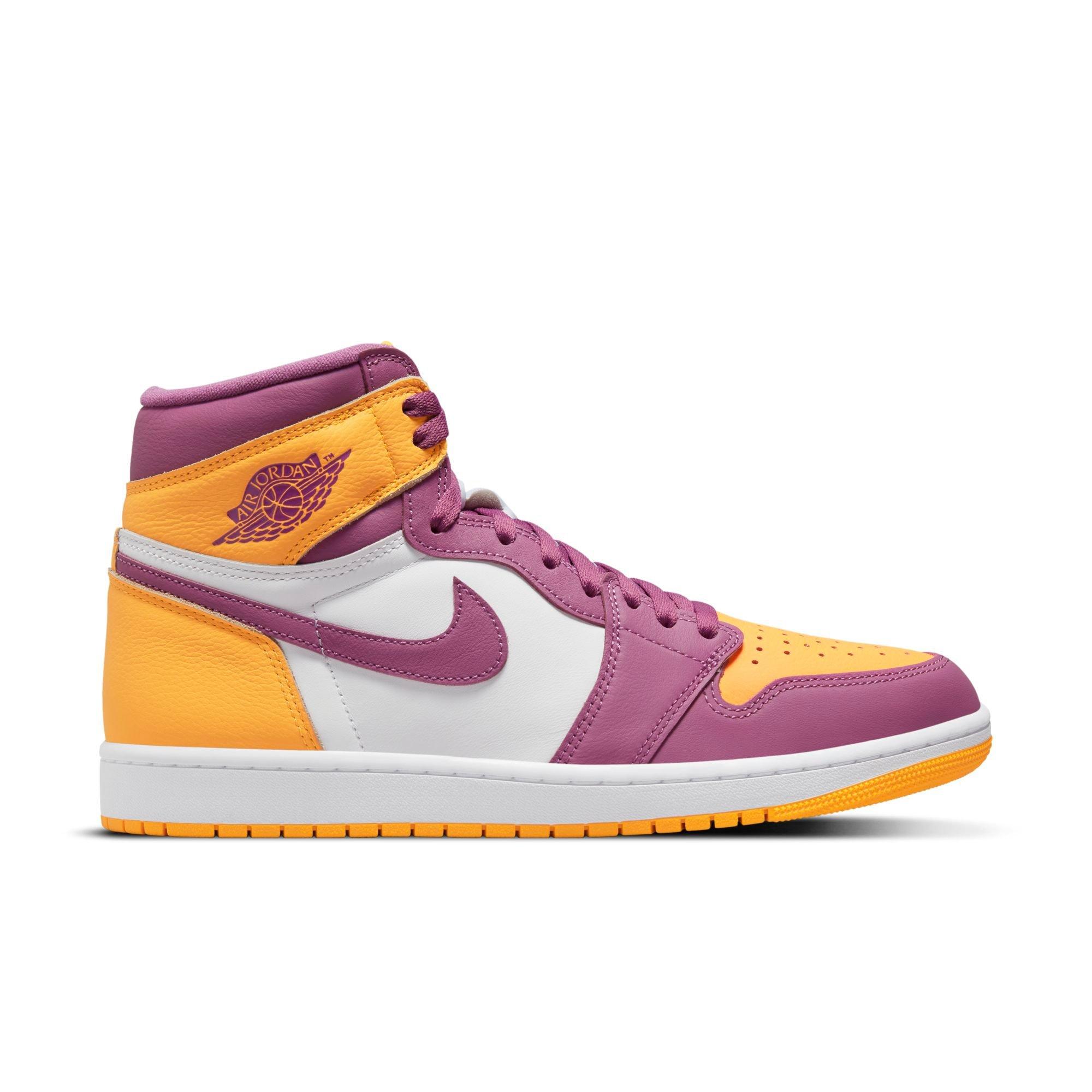 Jordan 1 Retro High OG University Gold/Light Bordeaux/White Men's Shoe -  Hibbett | City Gear