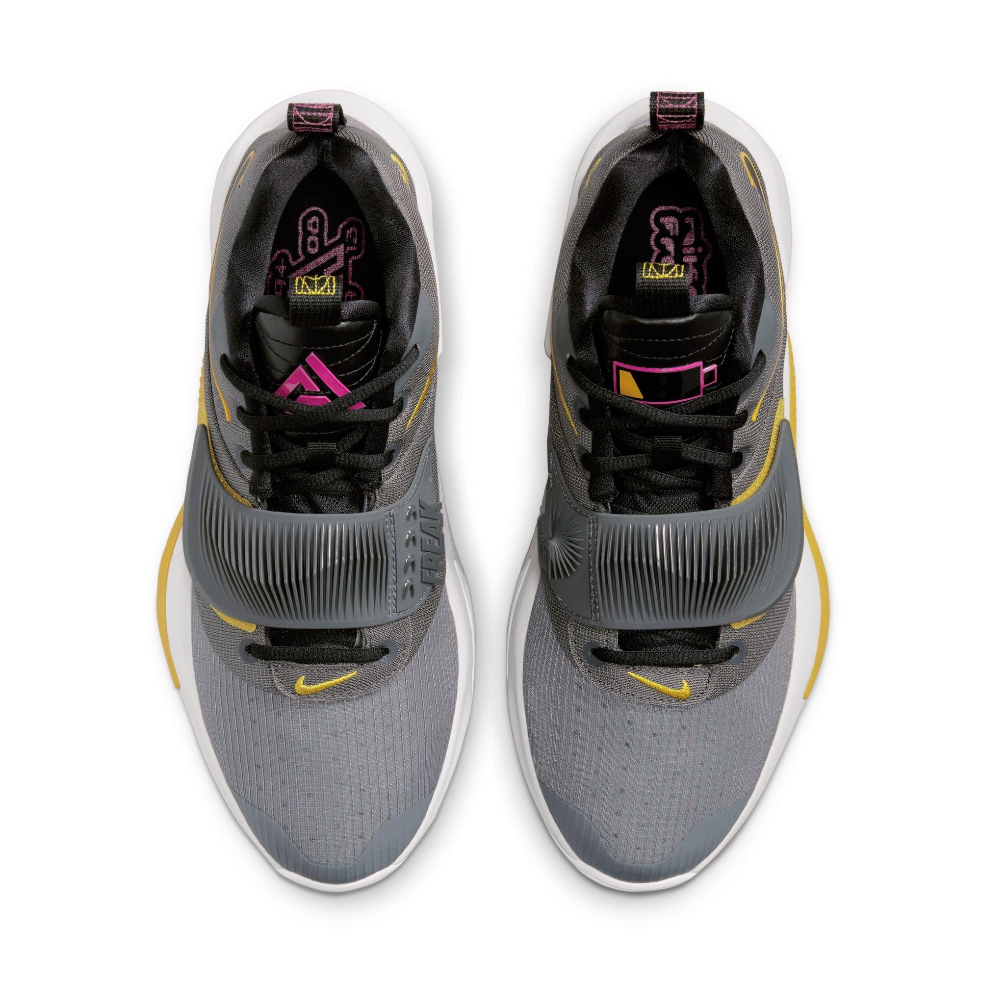 Lebron soldier shop 11 hibbett sports