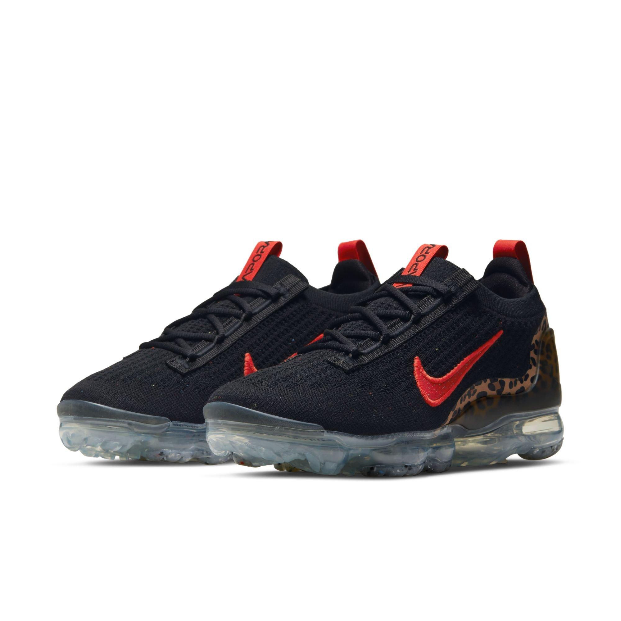vapormax women's black and red