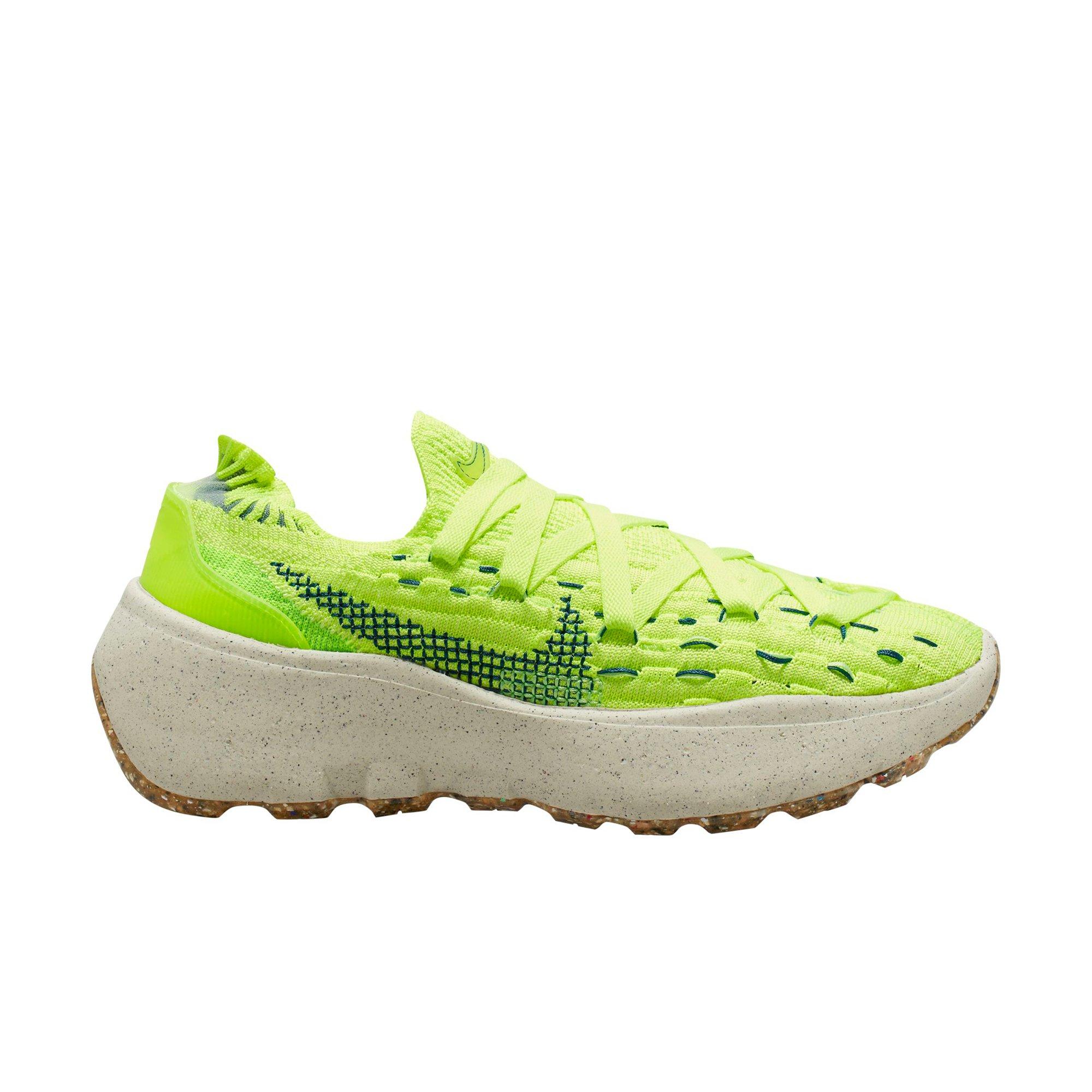 Nike Space Hippie 04 