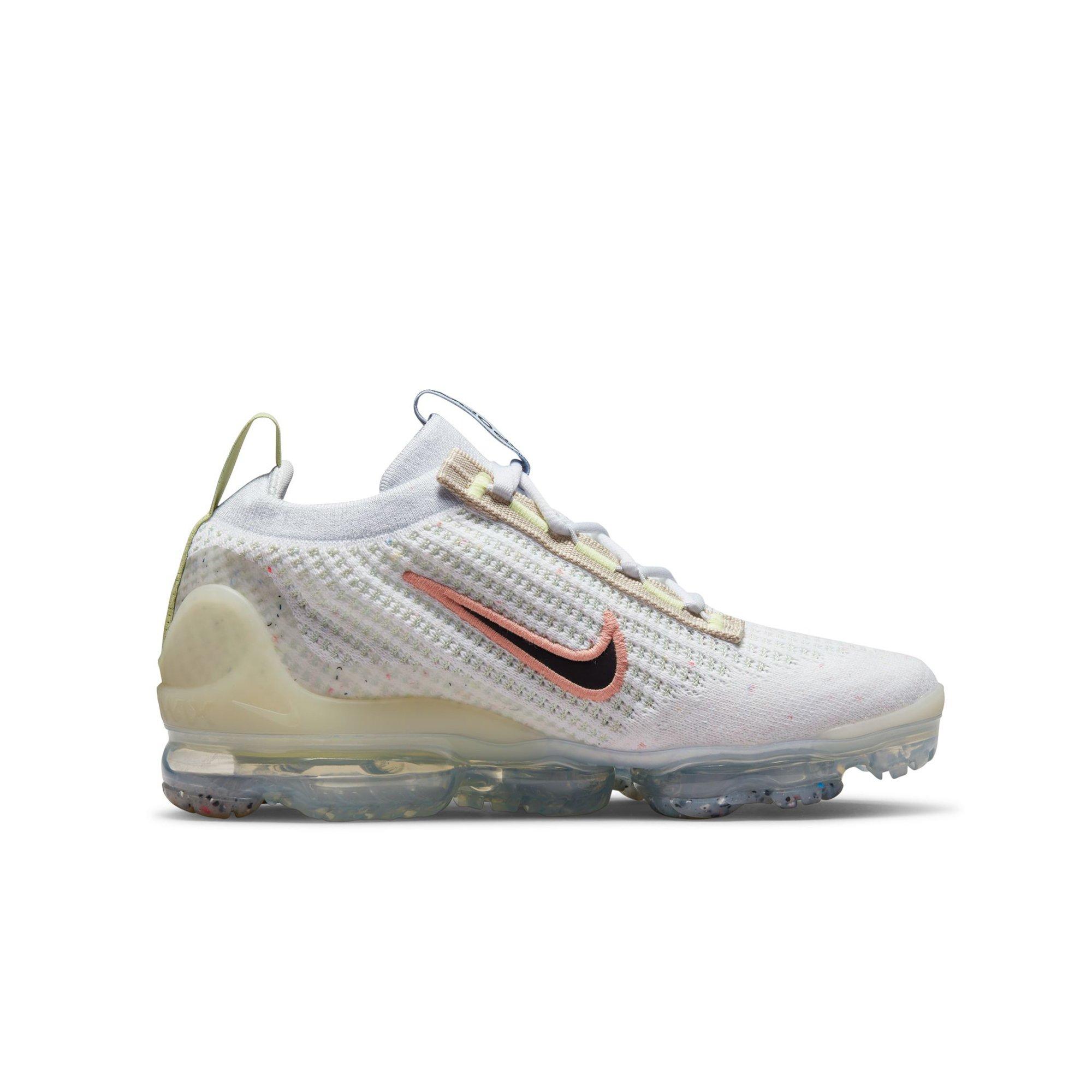 Vapormax flyknit white outlet gold