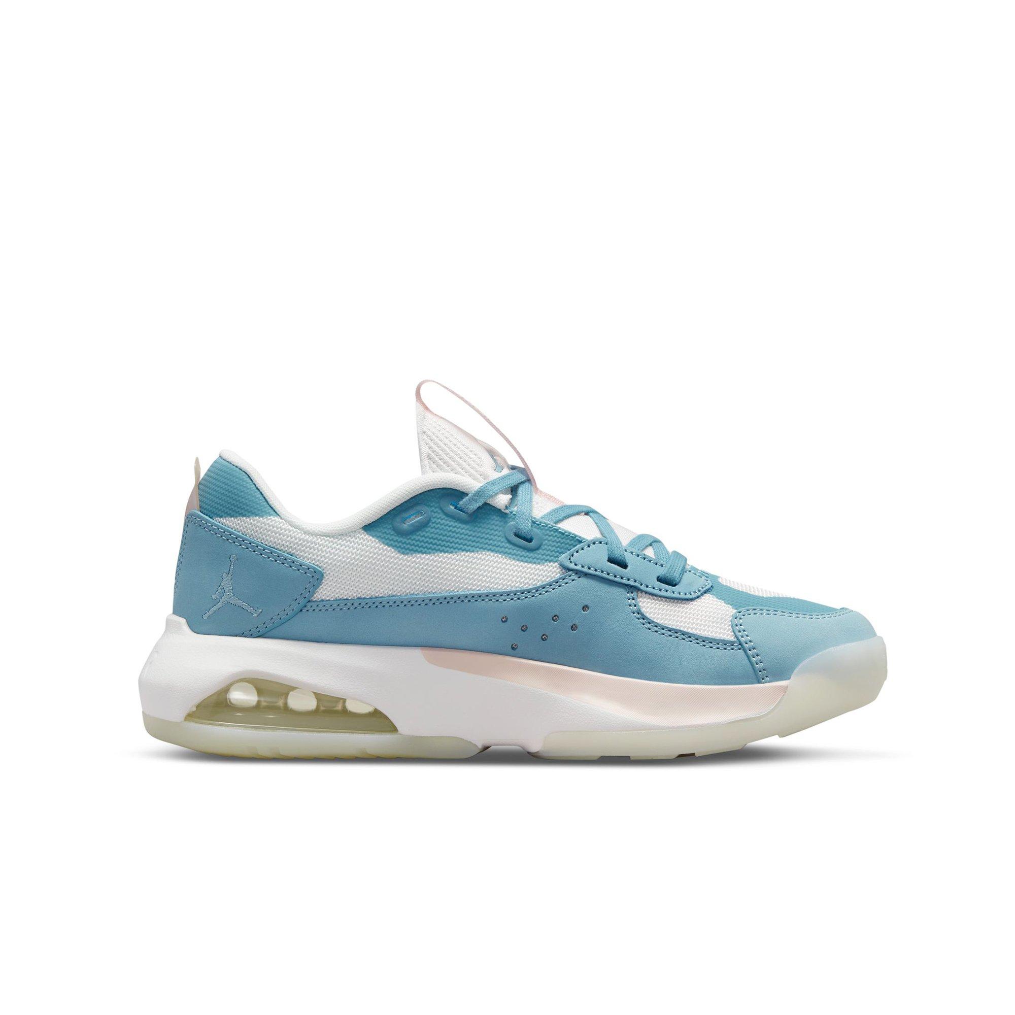 womens jordan air 200e