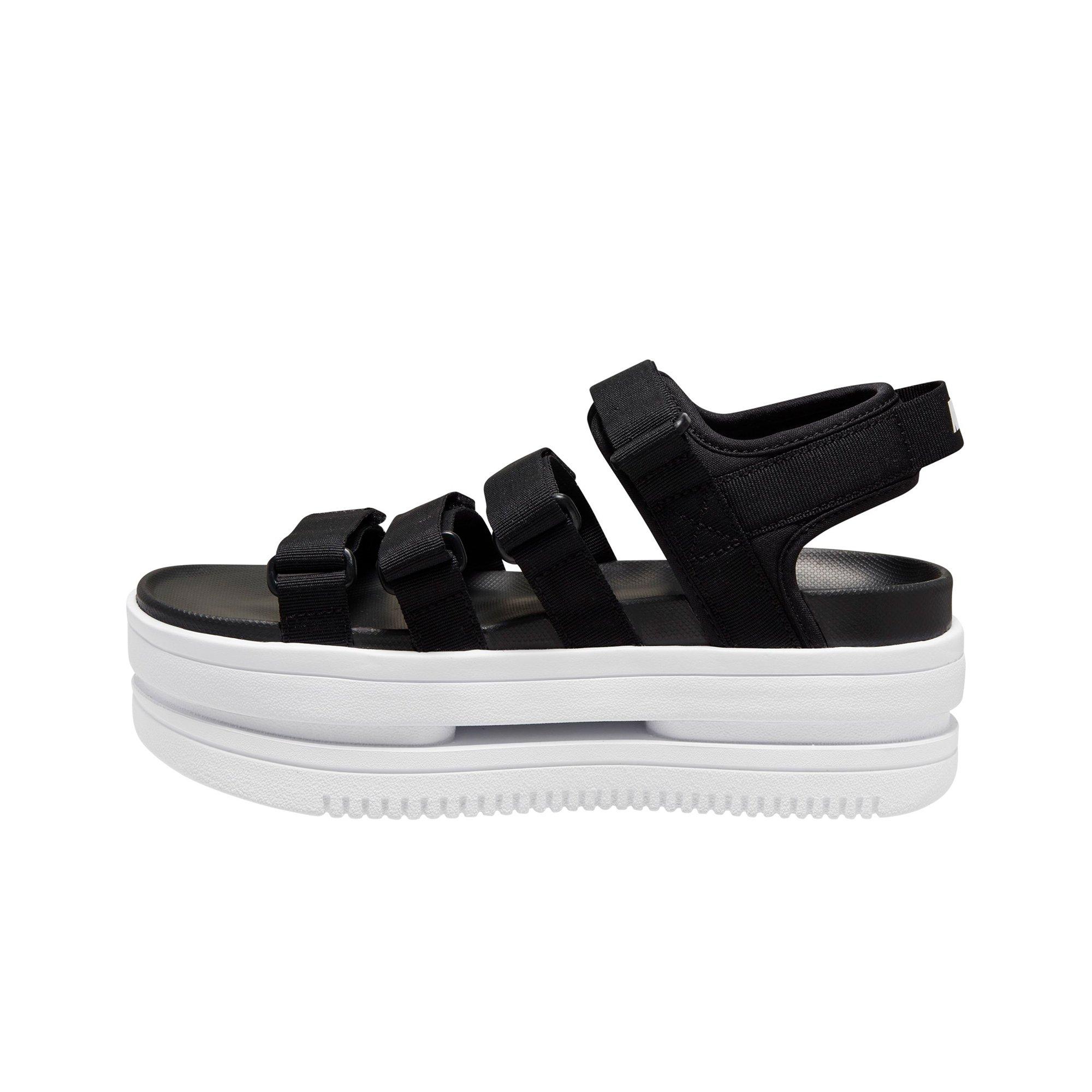 Black and white nike sandals clearance womens