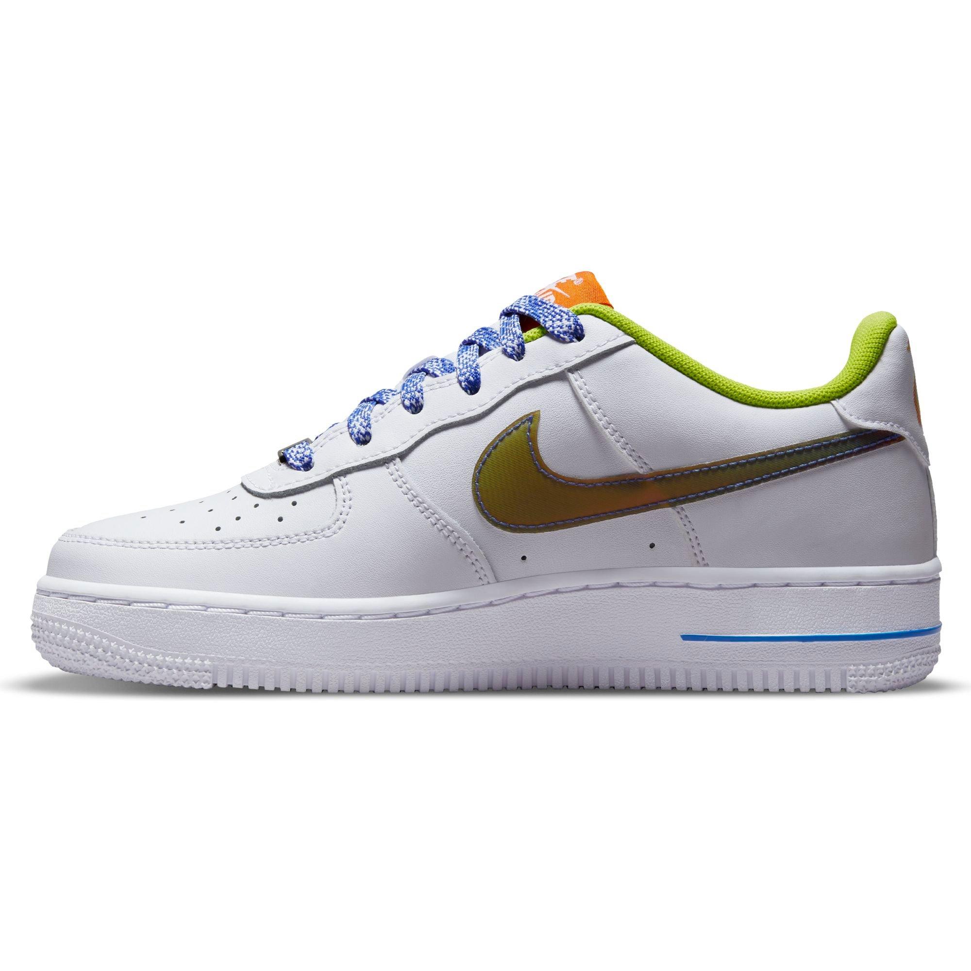 Nike Boys Air Force 1 Lv8 GS Basketball Shoes (5) 