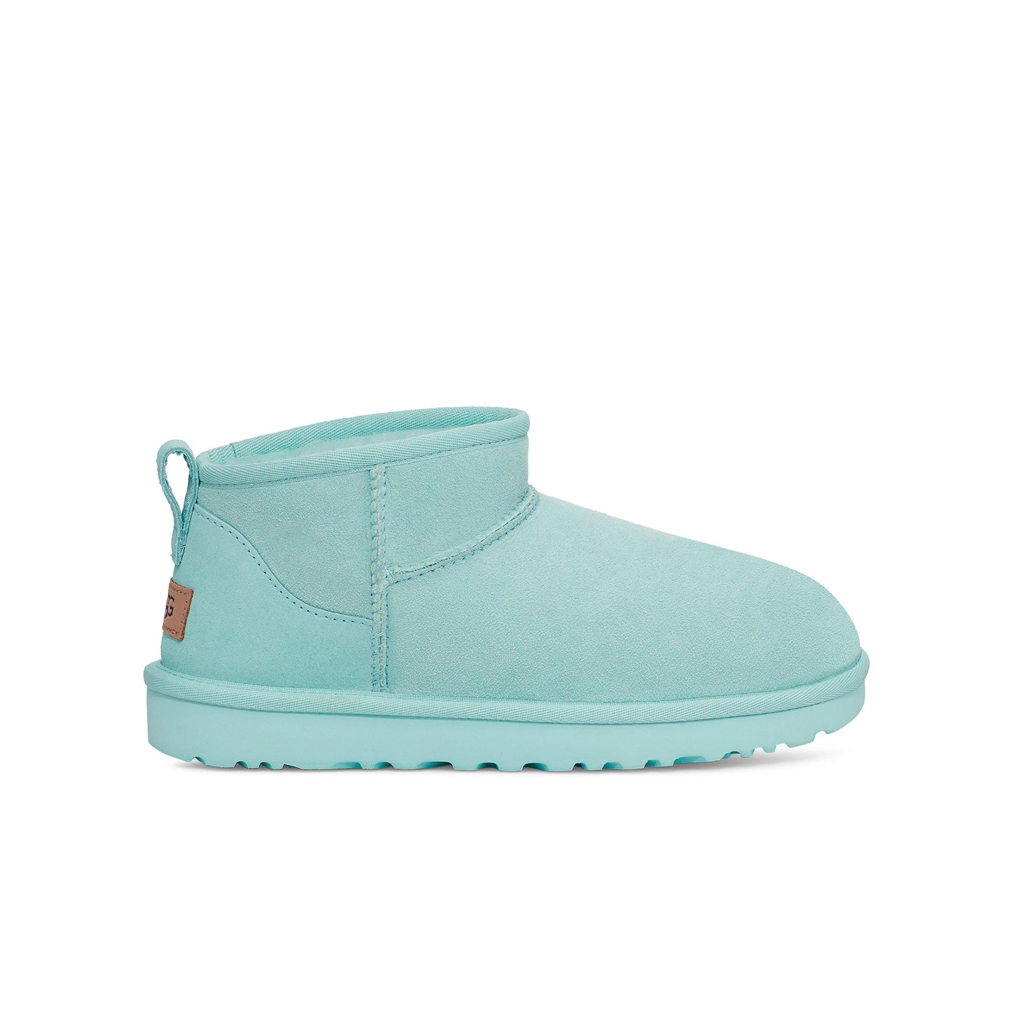 Baby blue uggs sales womens