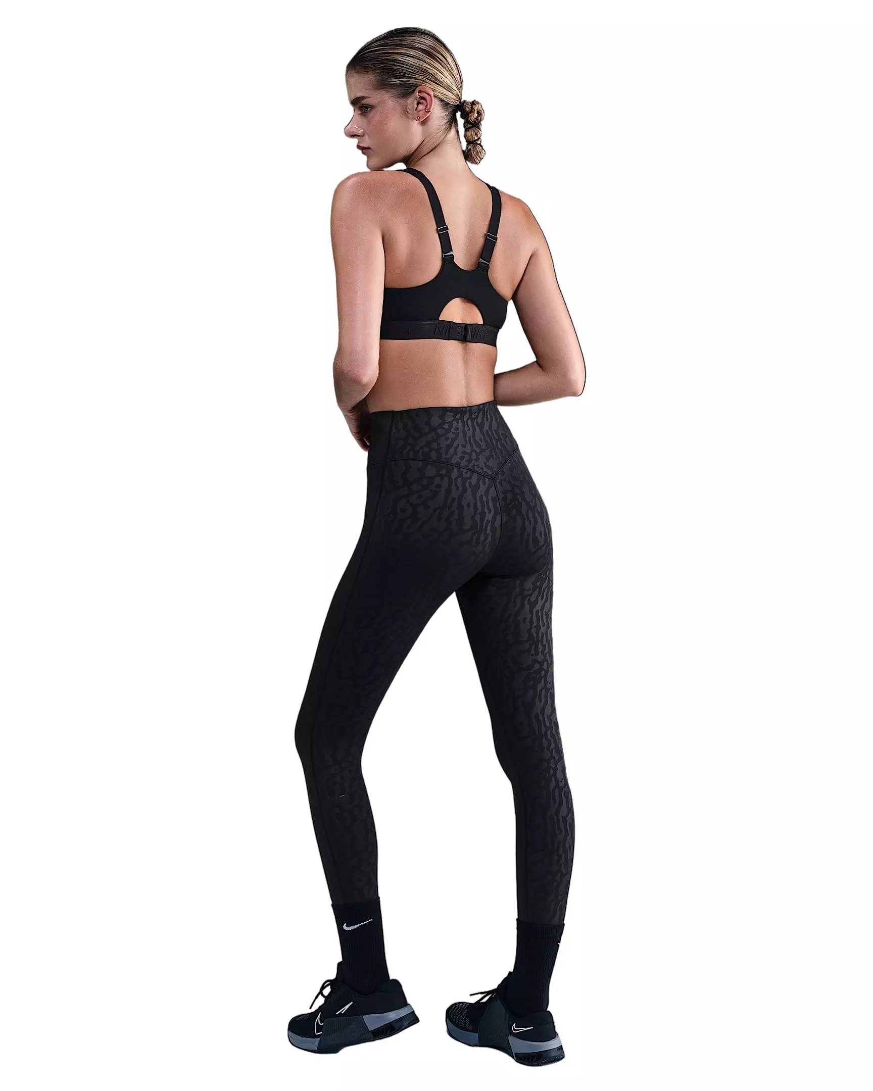 Nike Women's Universa High-Waisted 7/8 Leggings with No Front Seam -Black - BLACK