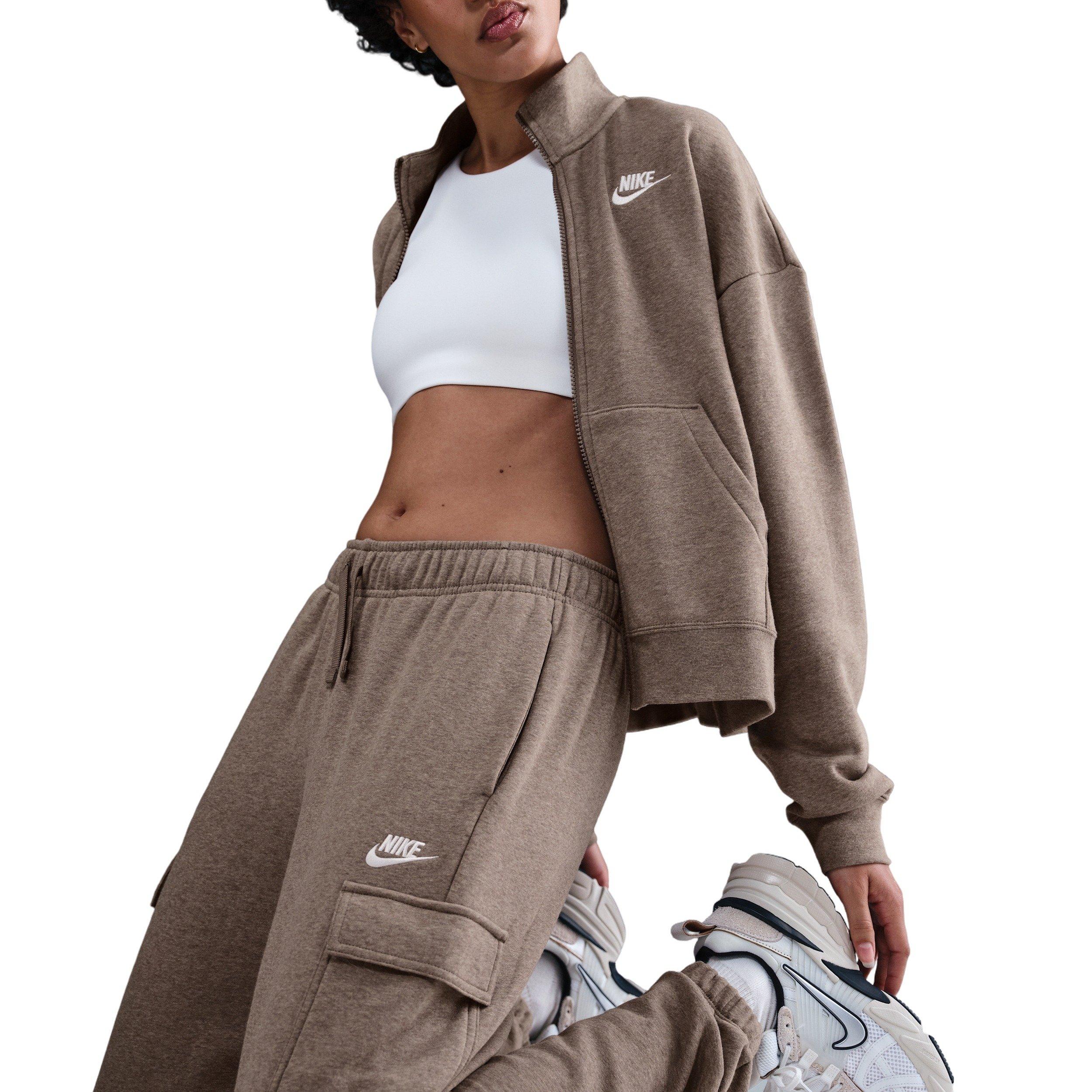 Nike Women's Sportswear Club Fleece Mid-Rise Oversized Cargo Sweatpants - Brown - BROWN Thumbnail View 5