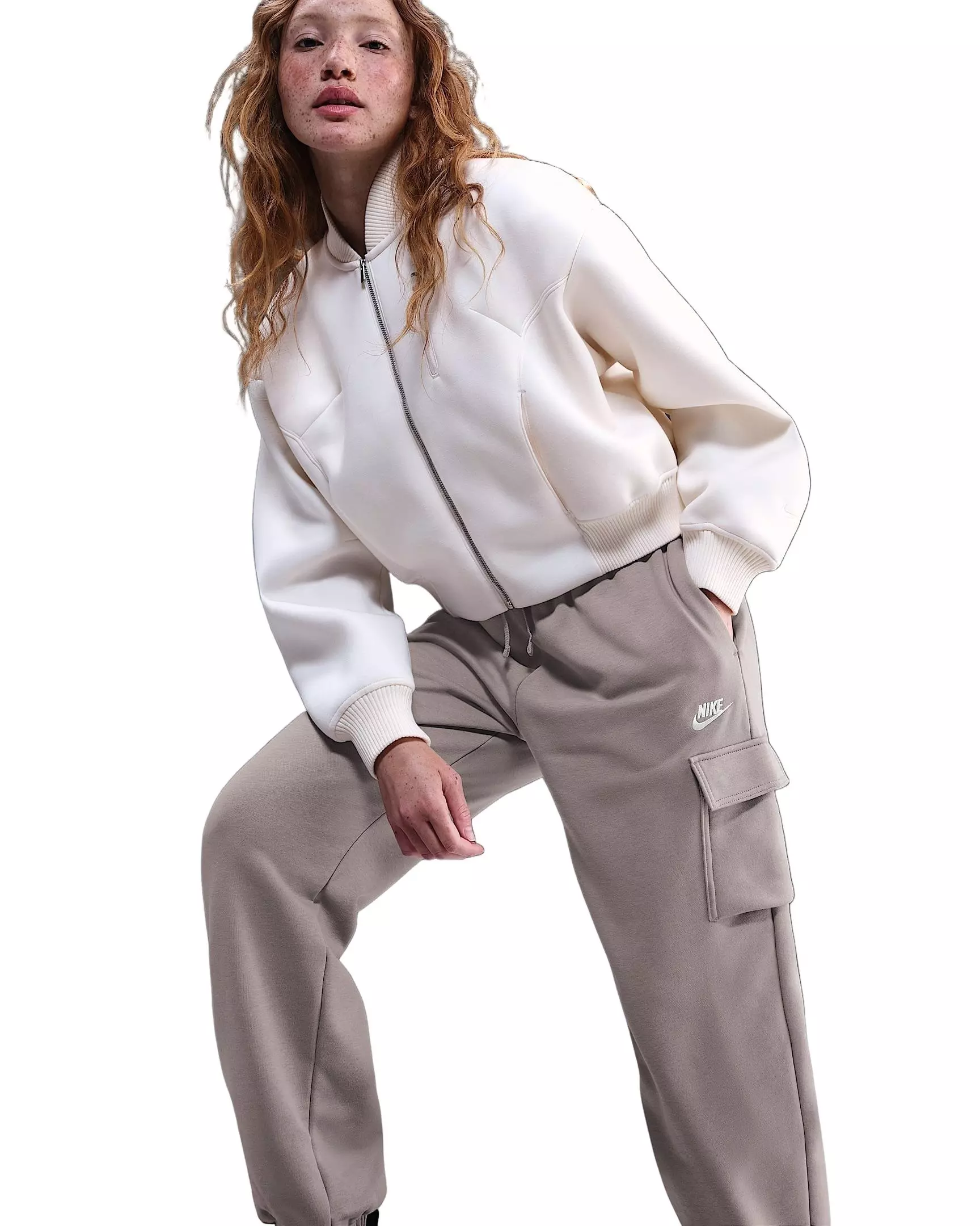 Nike Women's Sportswear Club Fleece Mid-Rise Oversized Cargo Sweatpants - Light Brown - LIGHT BROWN