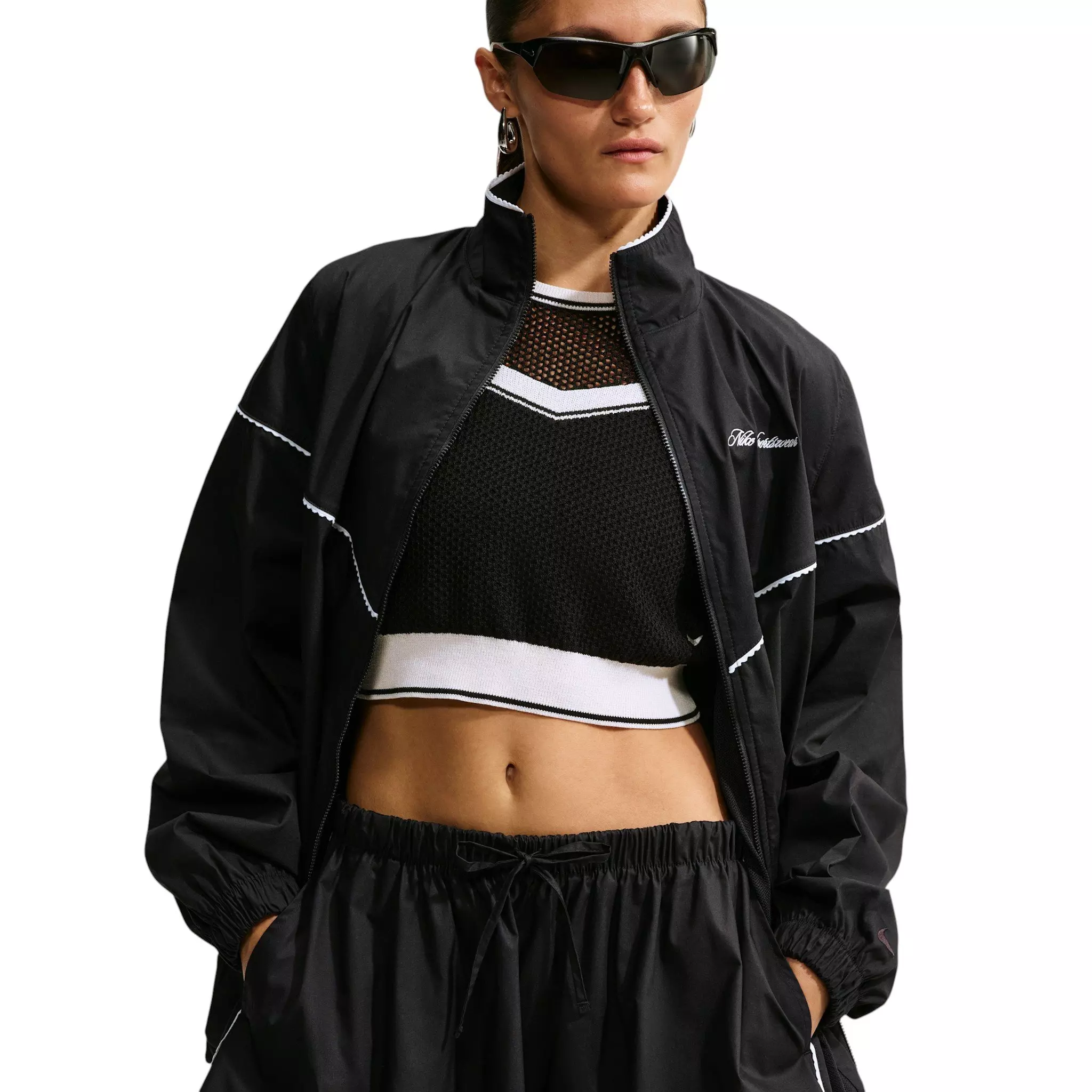 Nike Women's Sportswear Mid-Rise Scalloped-Trim Poplin Skirt - Black/Off-White - BLACK/OFF-WHITE